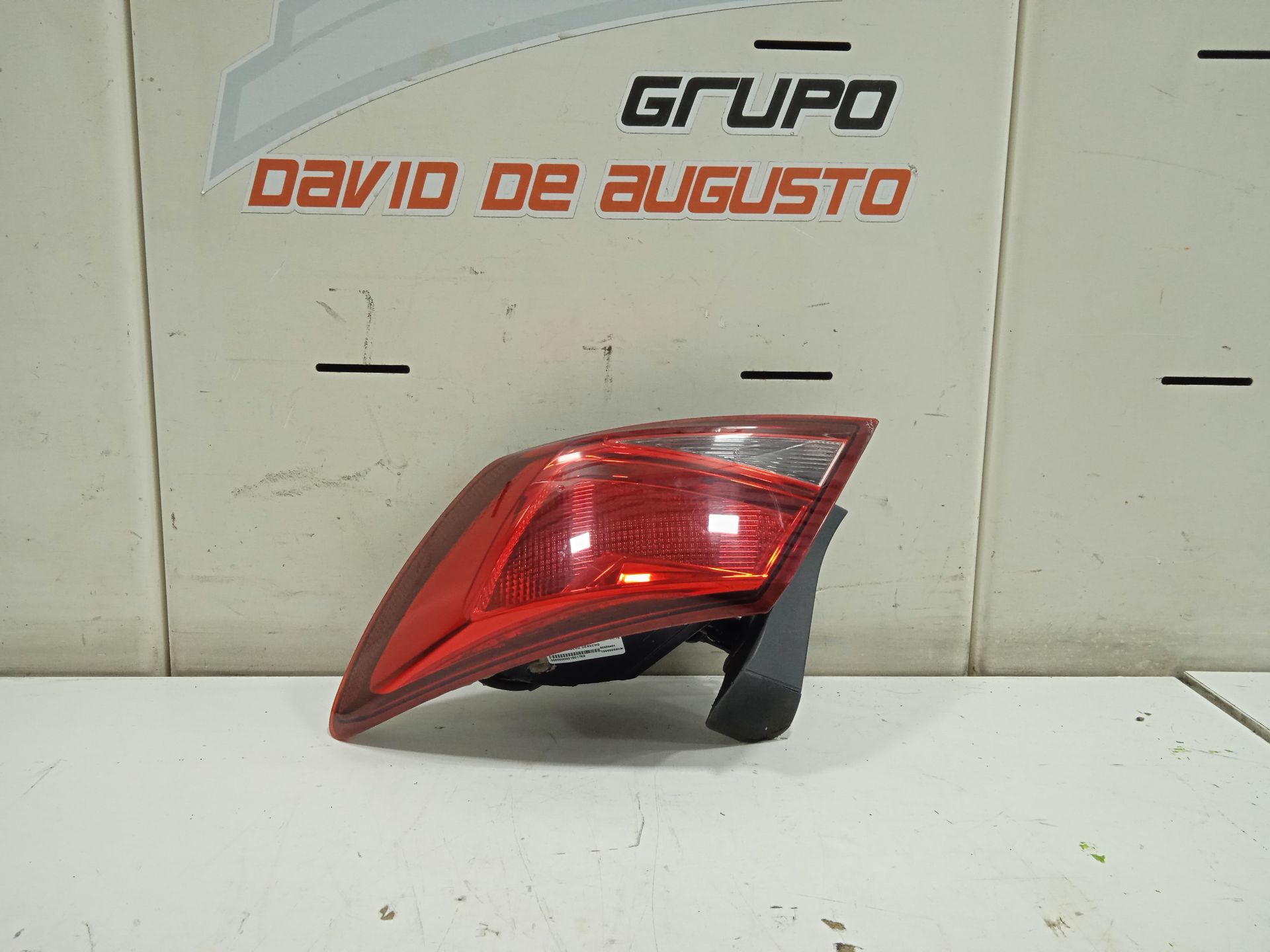 PILOTO TRASERO DERECHO SEAT LEON (5F1) Reference