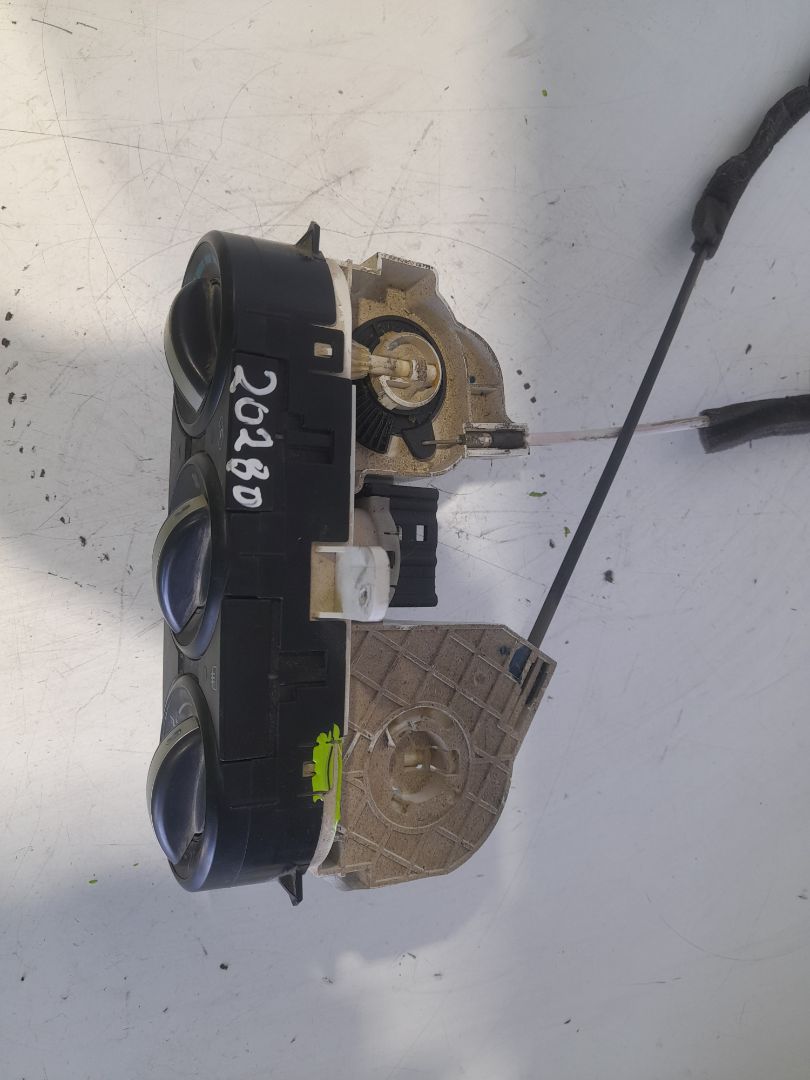 MANDO CALEFACCION / AIRE ACONDICIONADO NISSAN QASHQAI (J10) Acenta   |   01.07 - 12.14