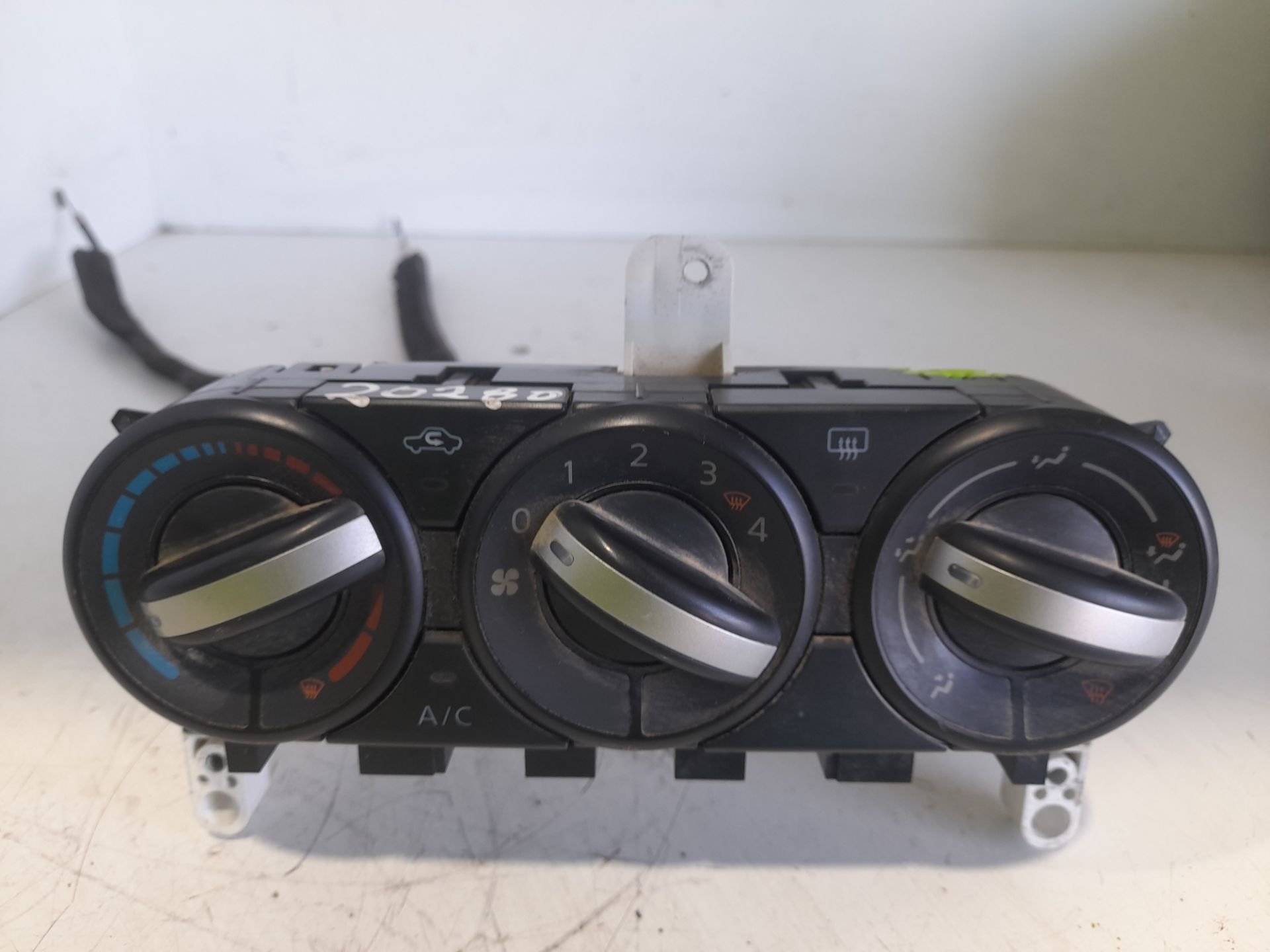 MANDO CALEFACCION / AIRE ACONDICIONADO NISSAN QASHQAI (J10) Acenta   |   01.07 - 12.14
