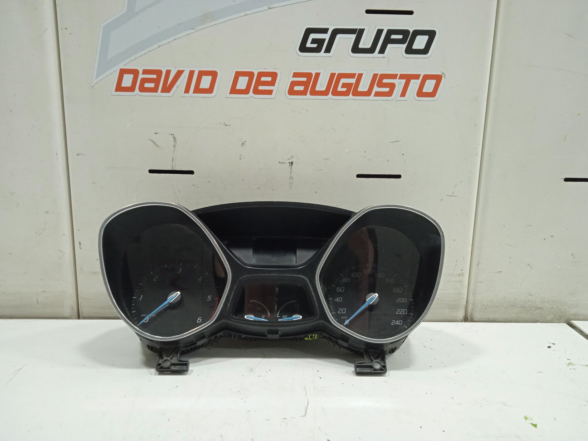 CUADRO INSTRUMENTOS FORD FOCUS LIM. (CB8) Urban   |   09.11 - ...