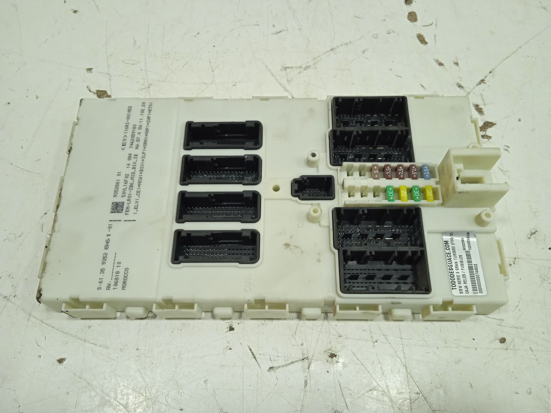 CAJA RELES / FUSIBLES BMW SERIE 3 GRAN TURISMO (F34) 318d   |   03.13 - 12.15