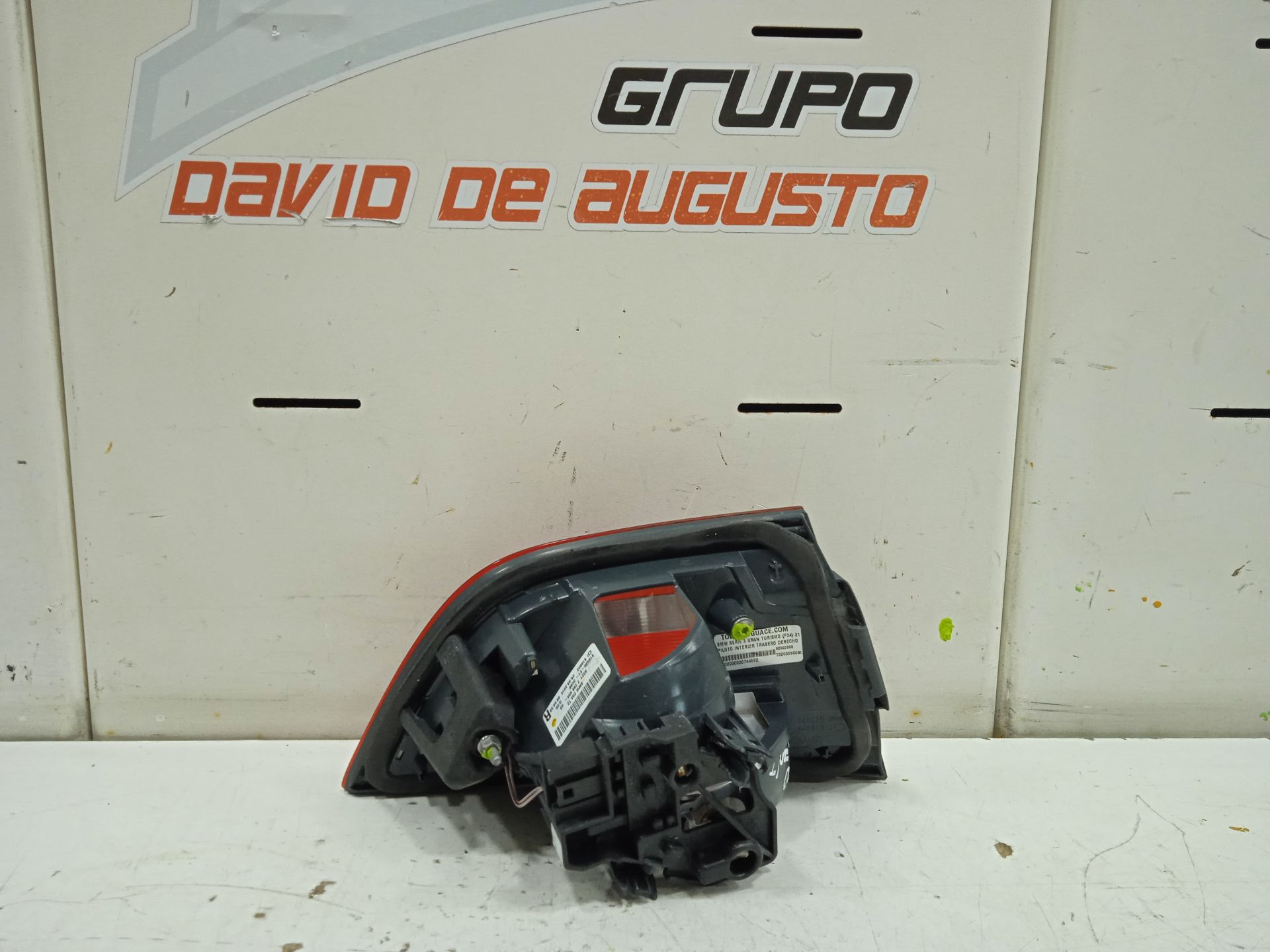 PILOTO INTERIOR TRASERO DERECHO BMW SERIE 3 GRAN TURISMO (F34) 318d   |   03.13 - 12.15