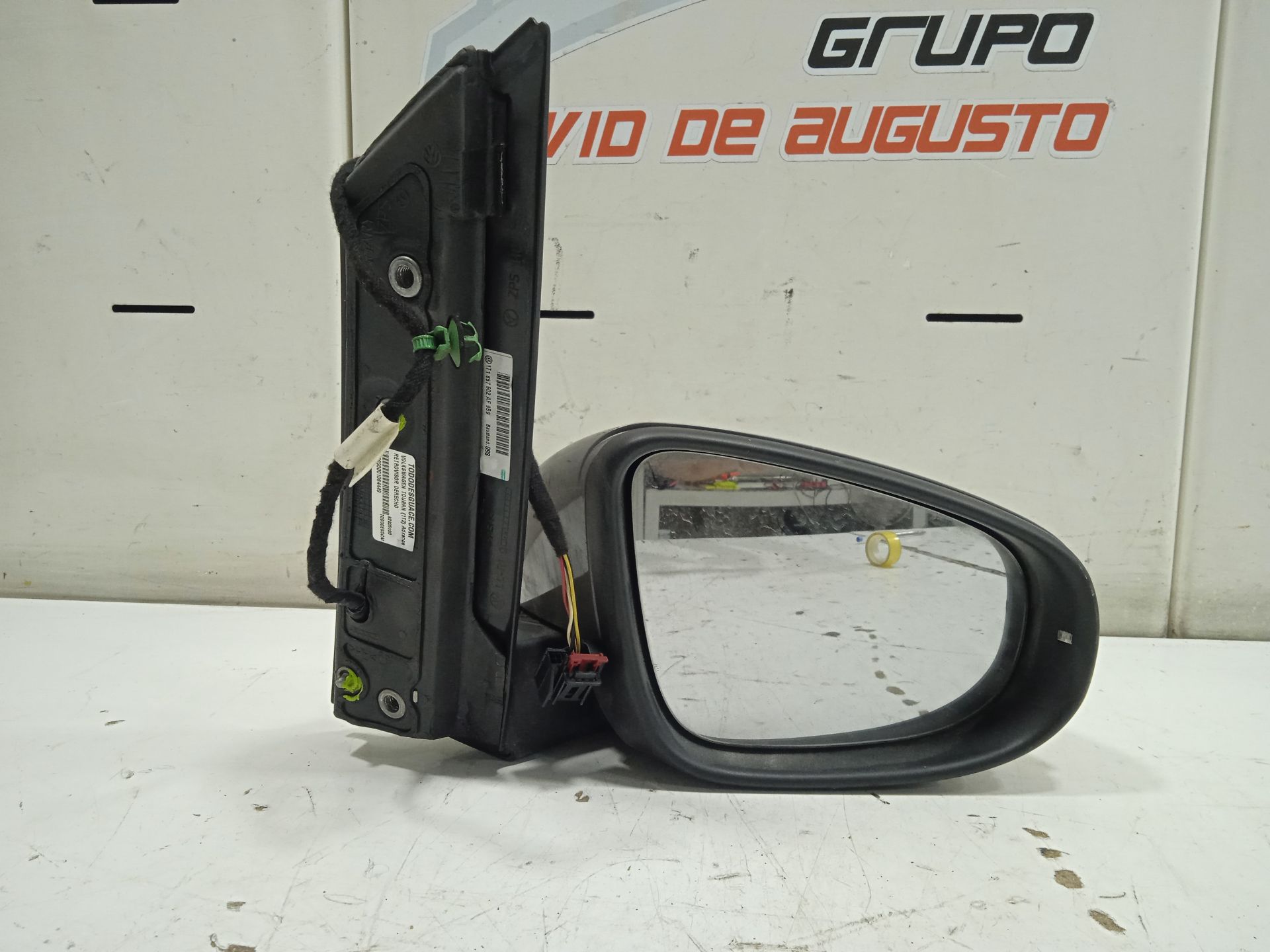 RETROVISOR DERECHO foto 2
