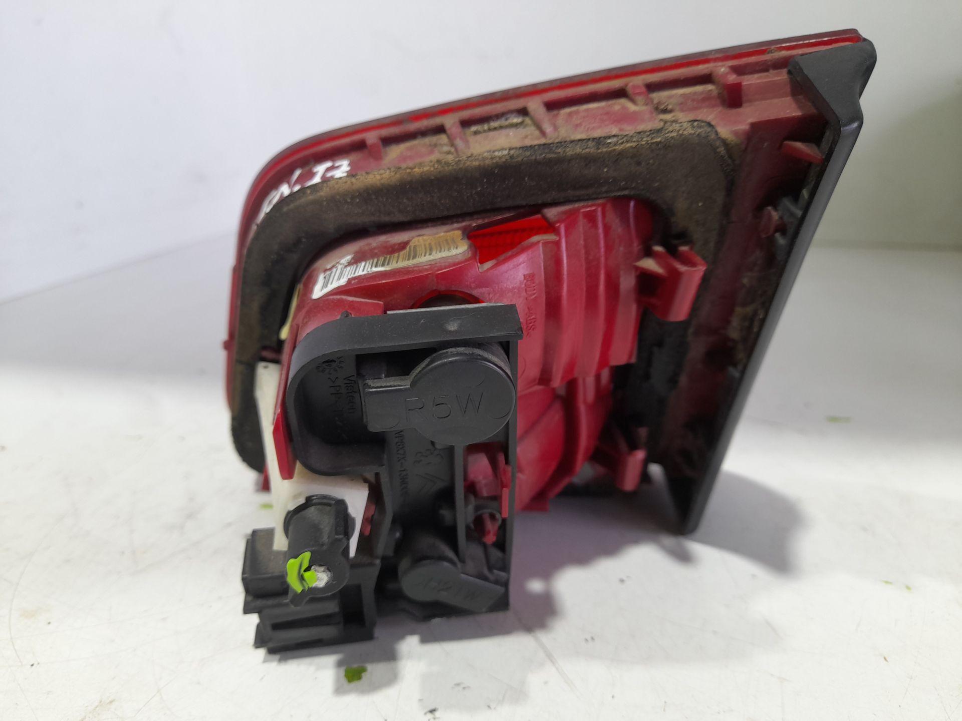 PILOTO INTERIOR TRASERO IZQUIERDO CITROEN C5 BERLINA 2.0 HPi Exclusive   |   03.01 - 12.03