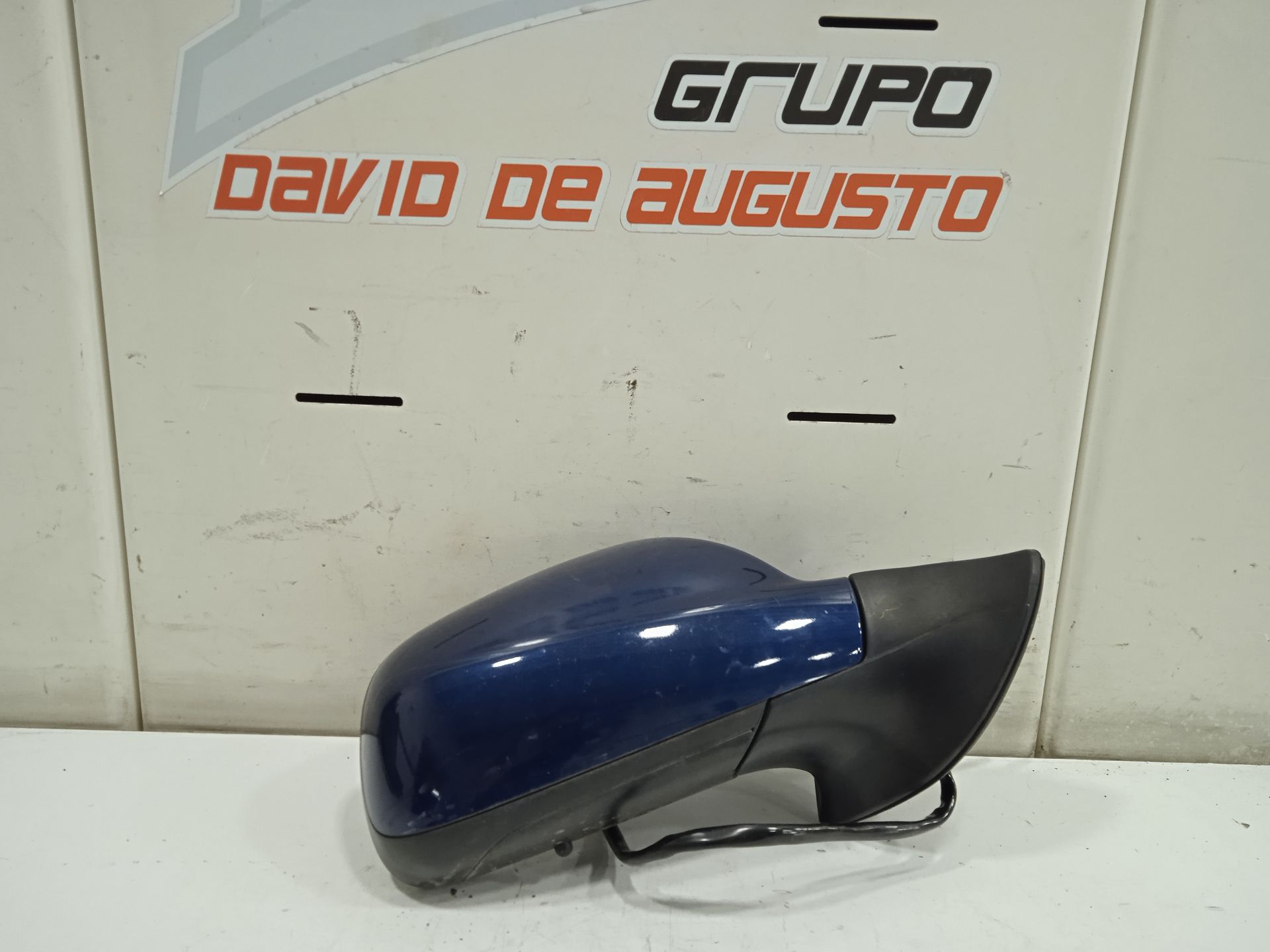 RETROVISOR DERECHO foto 4