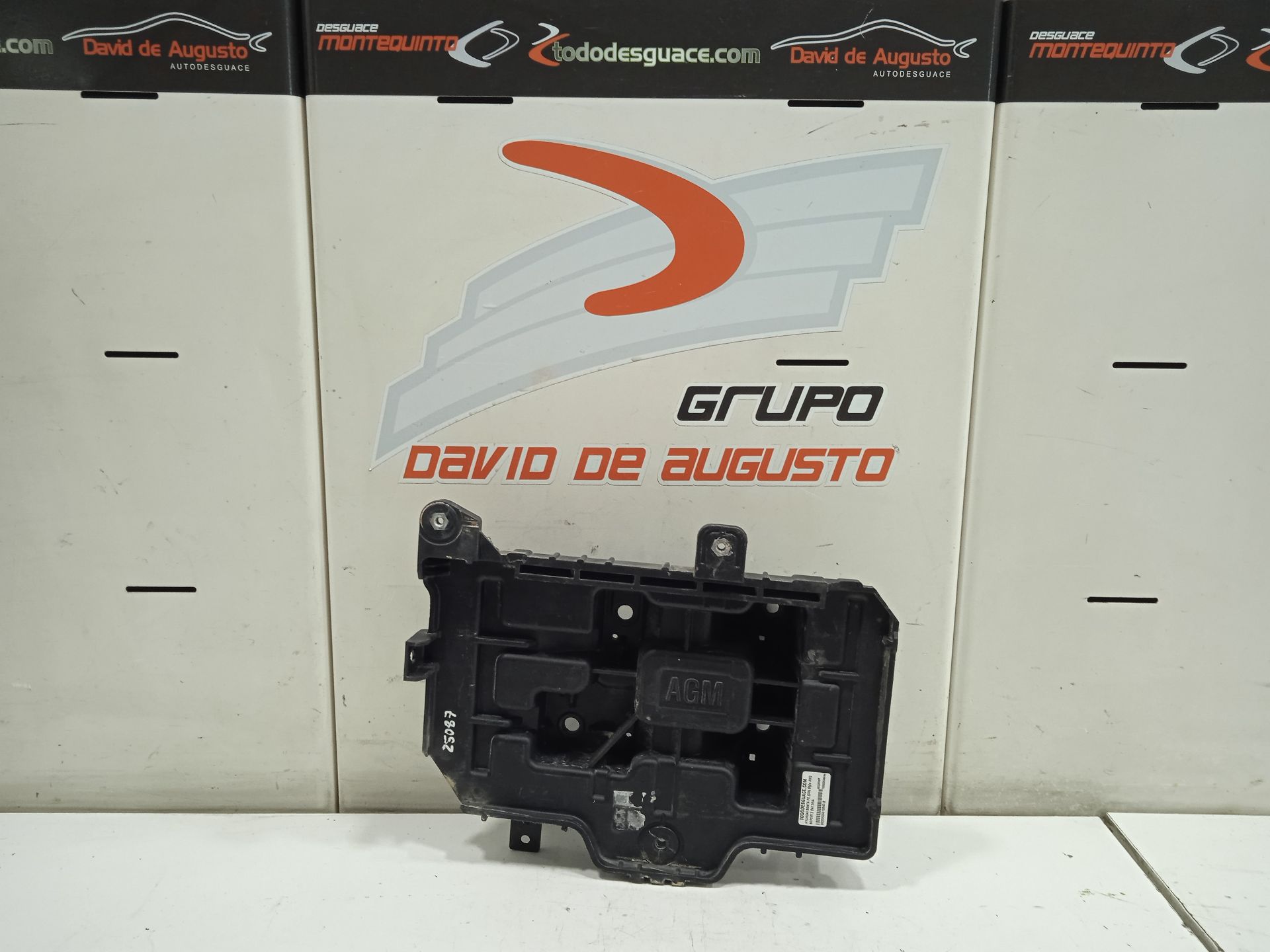 SOPORTE BATERIA HYUNDAI SANTA FE (DM) Style 4WD