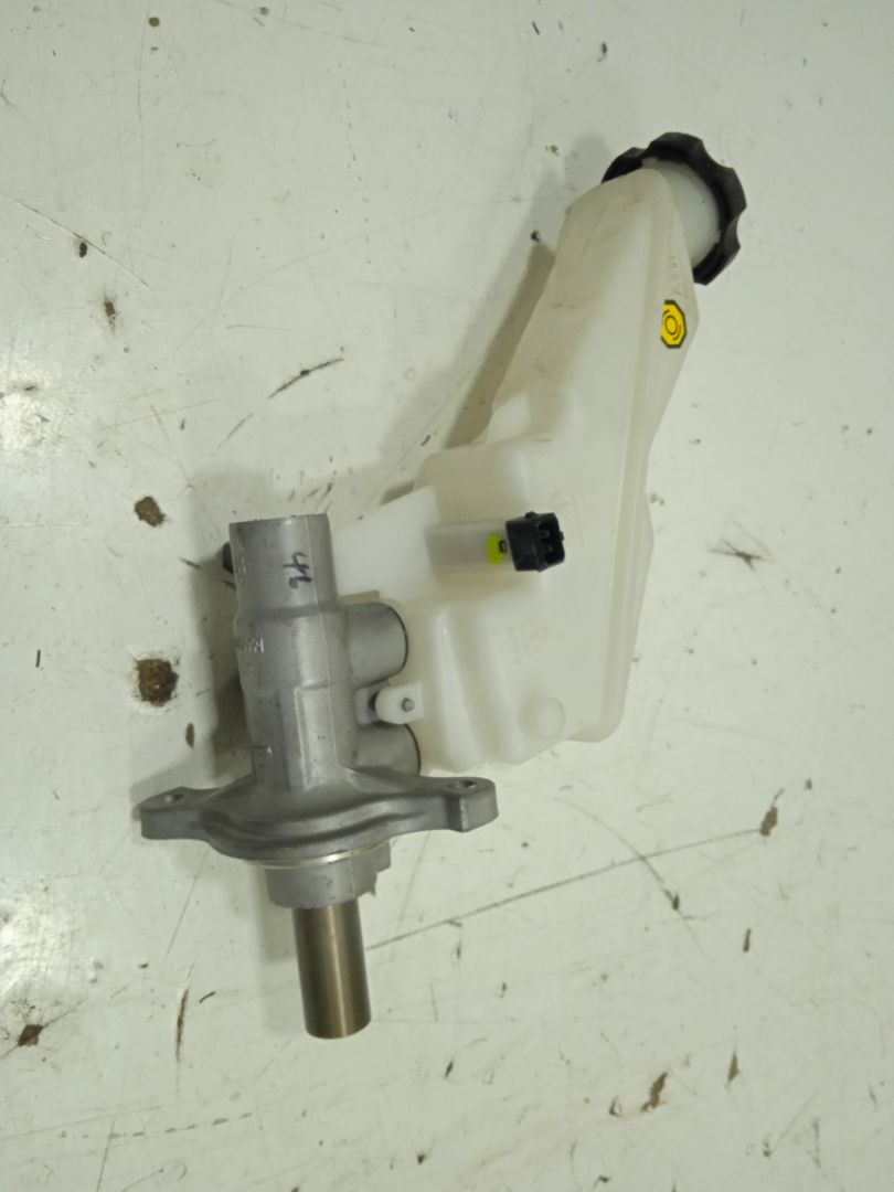 BOMBA FRENO HYUNDAI SANTA FE (DM) Style 4WD