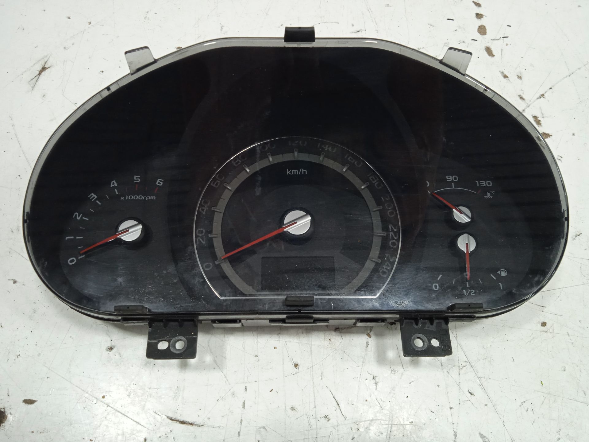 CUADRO INSTRUMENTOS KIA SPORTAGE Emotion 4x2