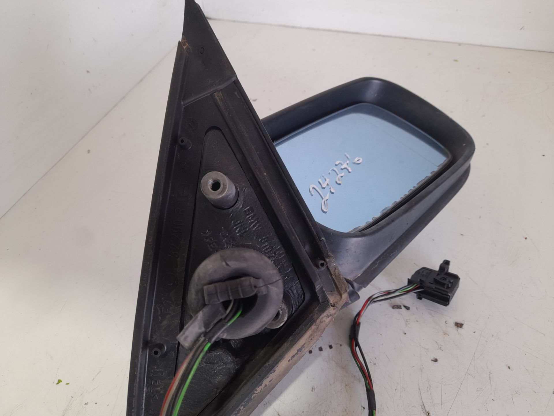 RETROVISOR DERECHO foto 2