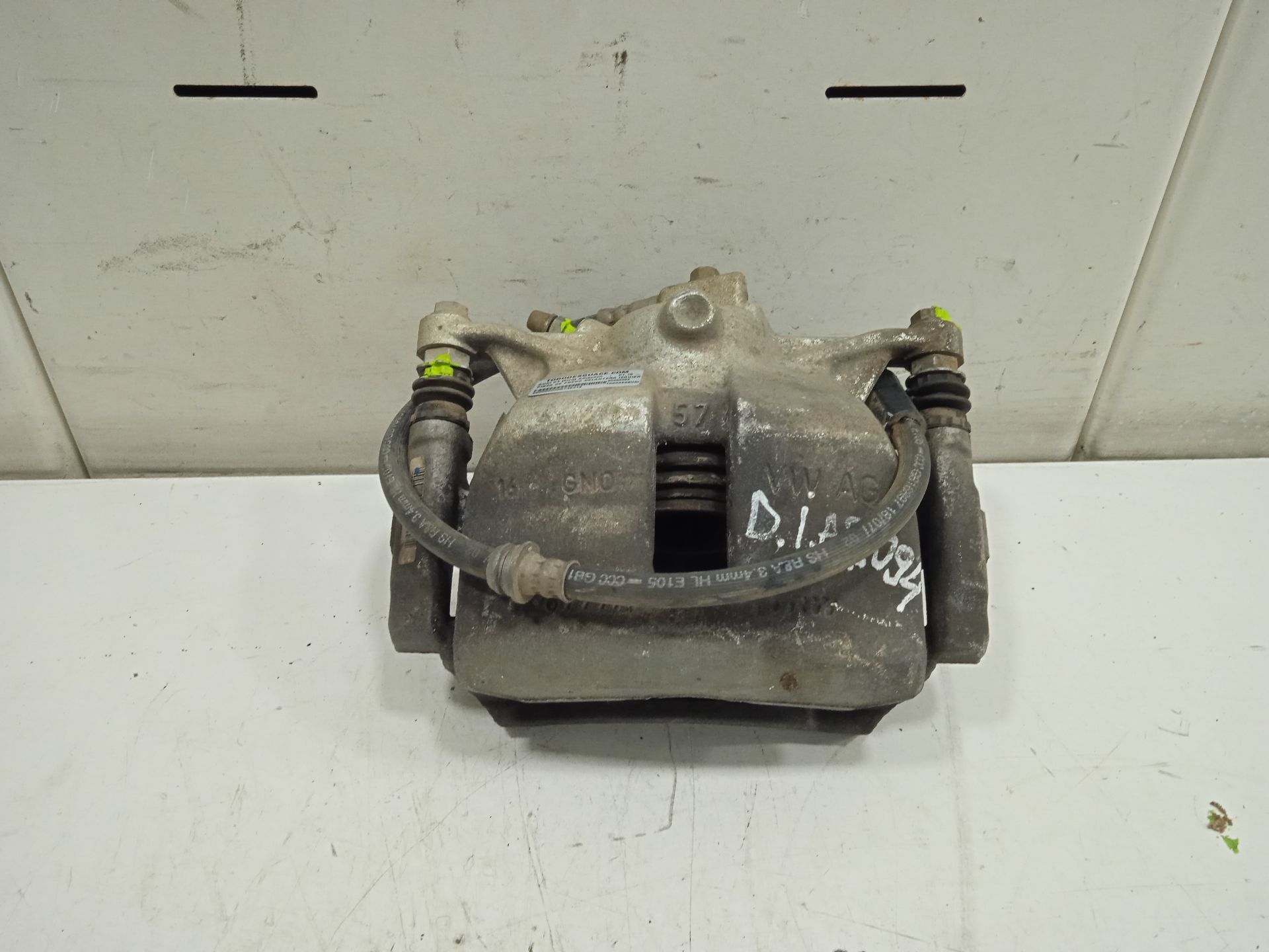 PINZA DE FRENO DELANTERA IZQUIERDA AUDI Q3 (8UG) Attraction   |   01.15 - 12.18