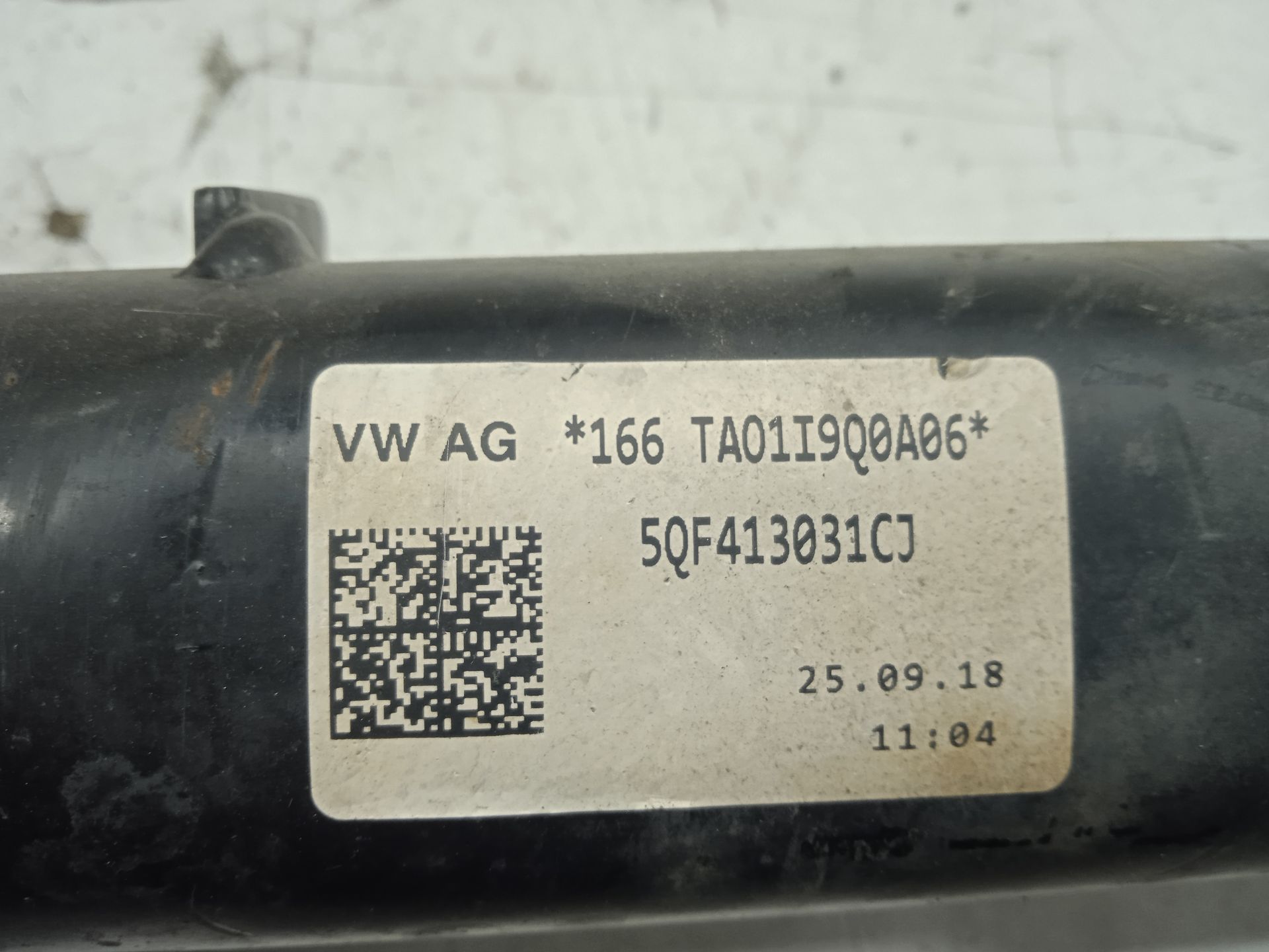 AMORTIGUADOR DELANTERO DERECHO AUDI Q3 (8UG) Attraction   |   01.15 - 12.18
