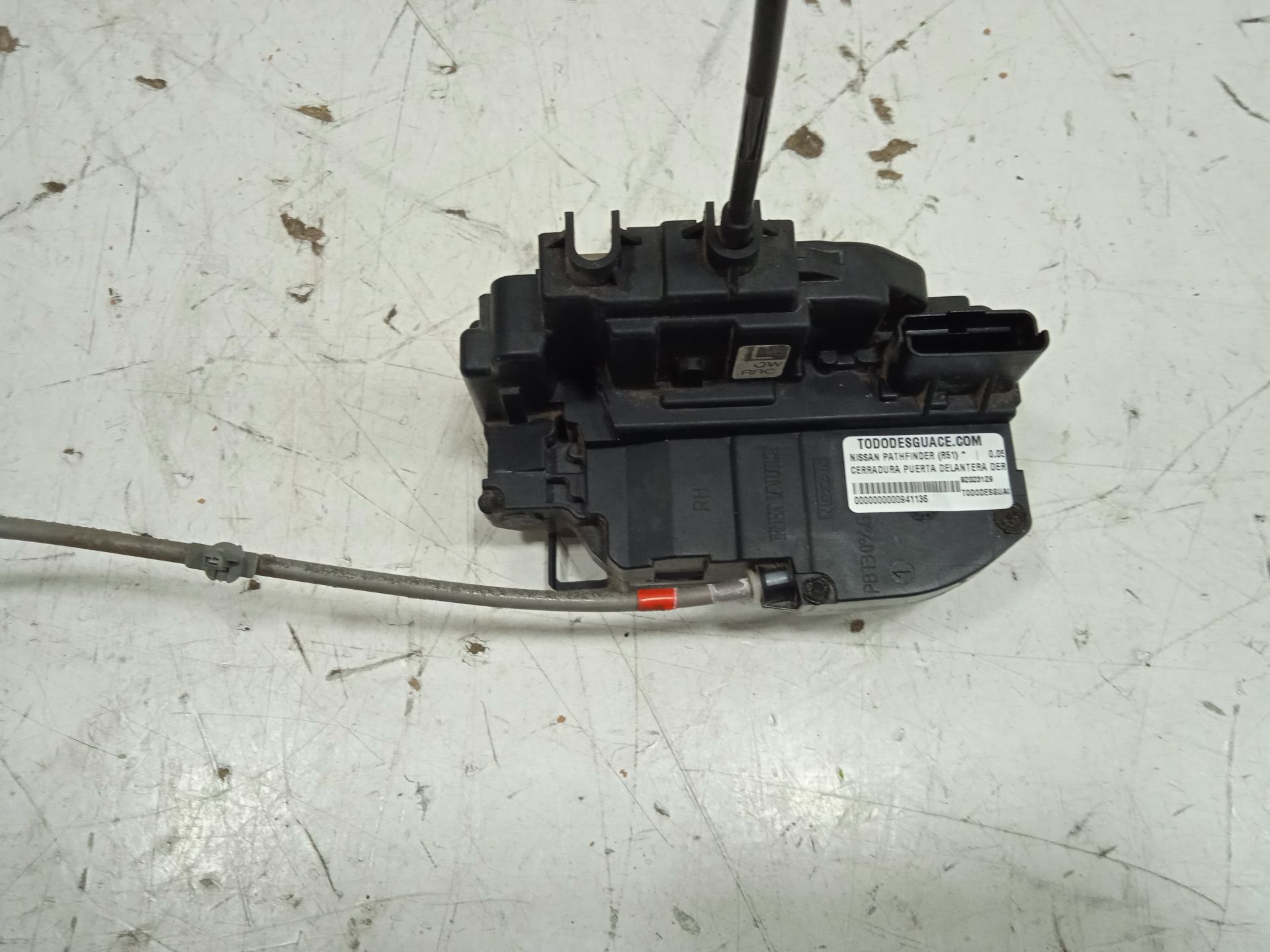 CERRADURA PUERTA DELANTERA DERECHA NISSAN PATHFINDER (R51) *   |   0.05 - ...