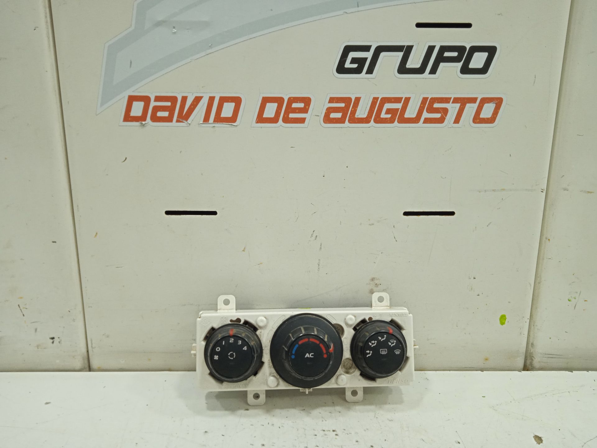 MANDO CALEFACCION / AIRE ACONDICIONADO RENAULT MASTER KASTEN L2H3 GKa 3,5t   |   08.10 - 12.18