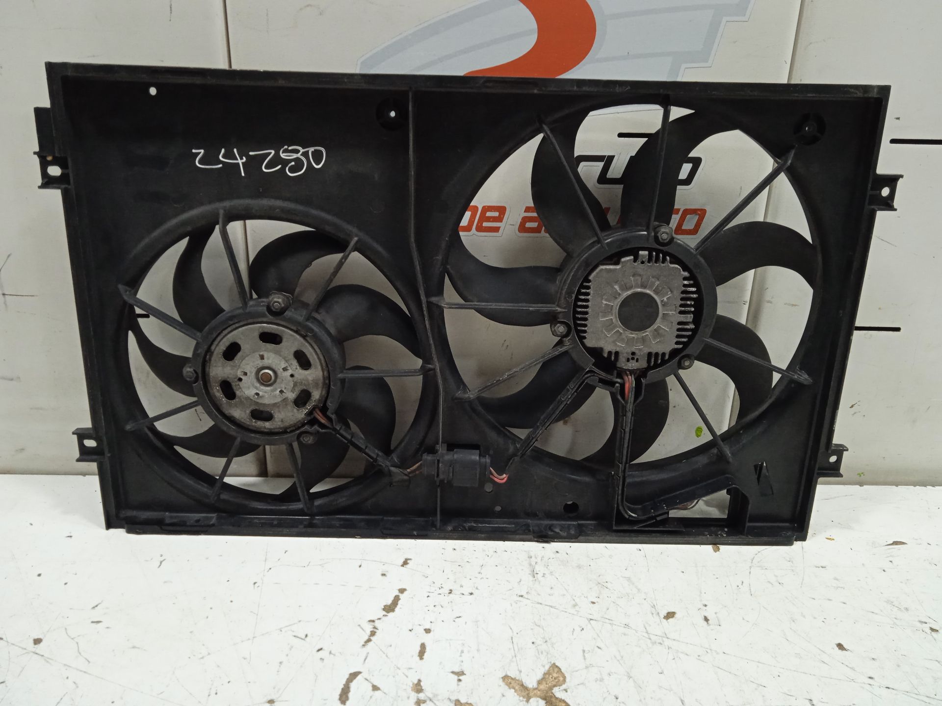 ELECTROVENTILADOR VOLKSWAGEN GOLF V BERLINA (1K1) *