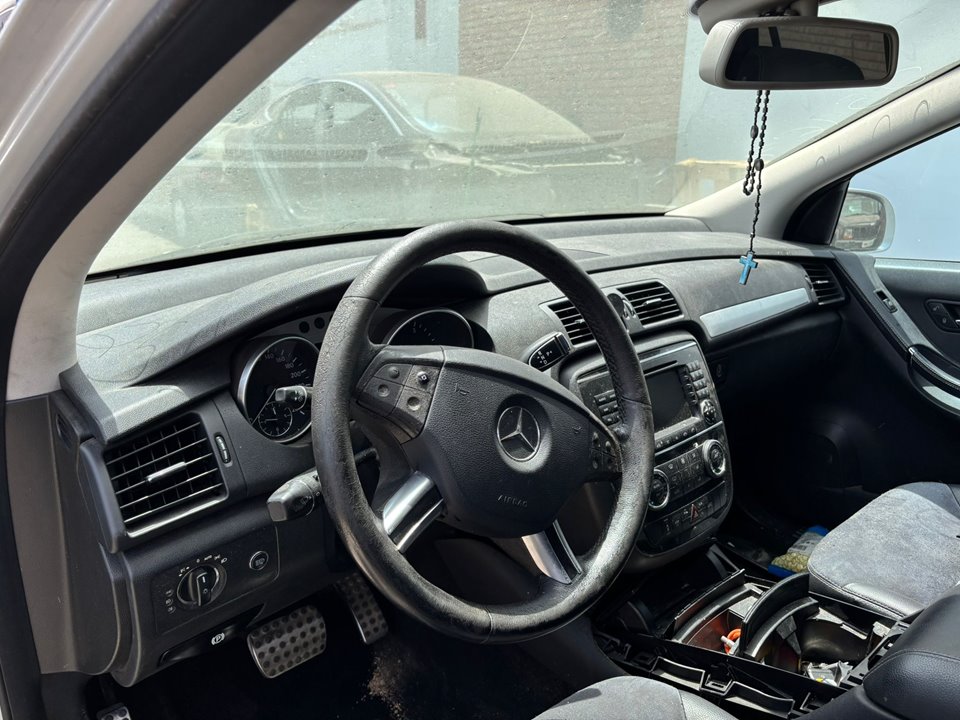 MERCEDES-BENZ CLASE R (W251) 320 CDI (251.022) Motor 3,0 Ltr. - 165 kW CDI CAT