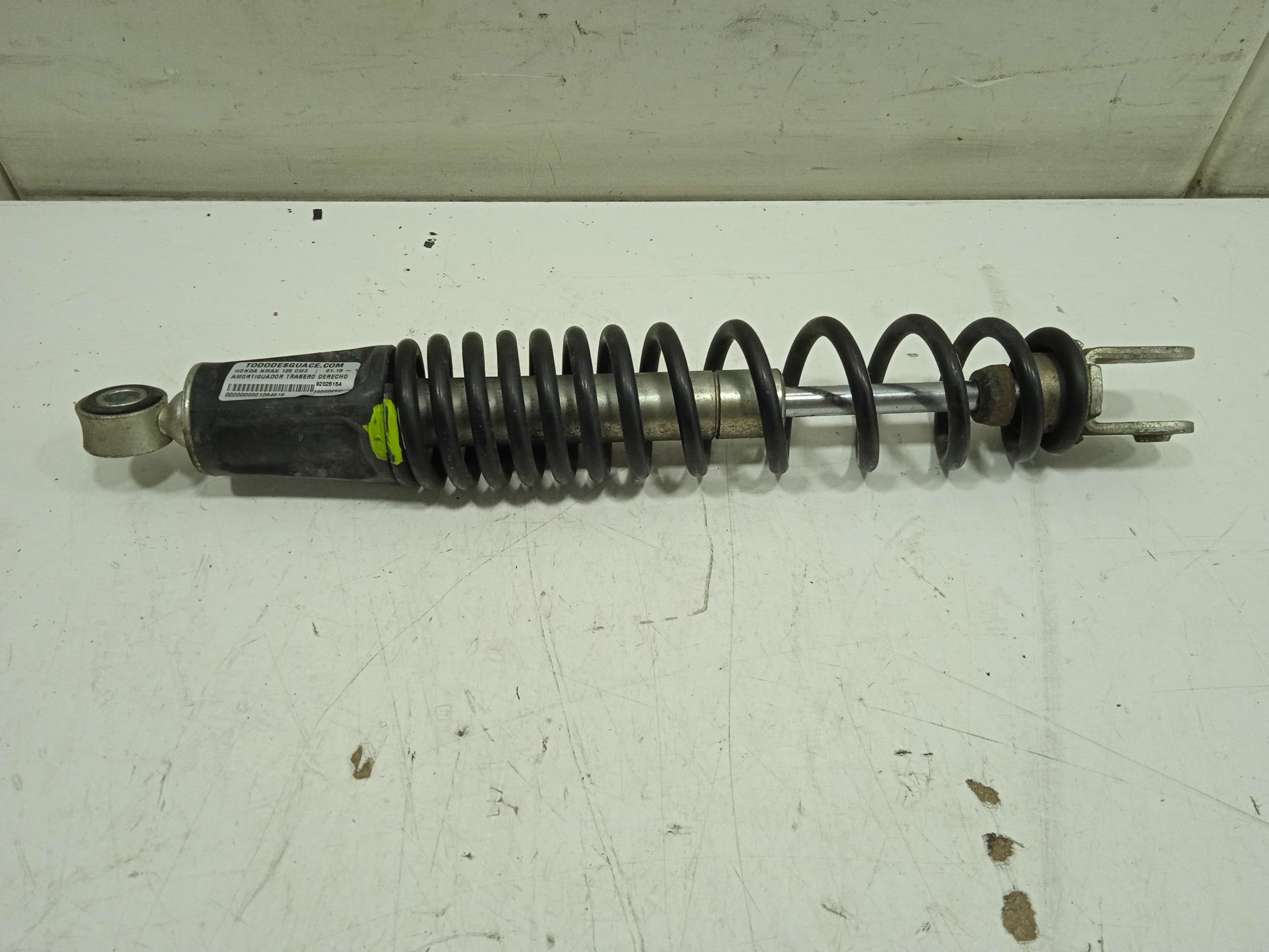 AMORTIGUADOR TRASERO DERECHO YAMAHA NMAX NMAX 125