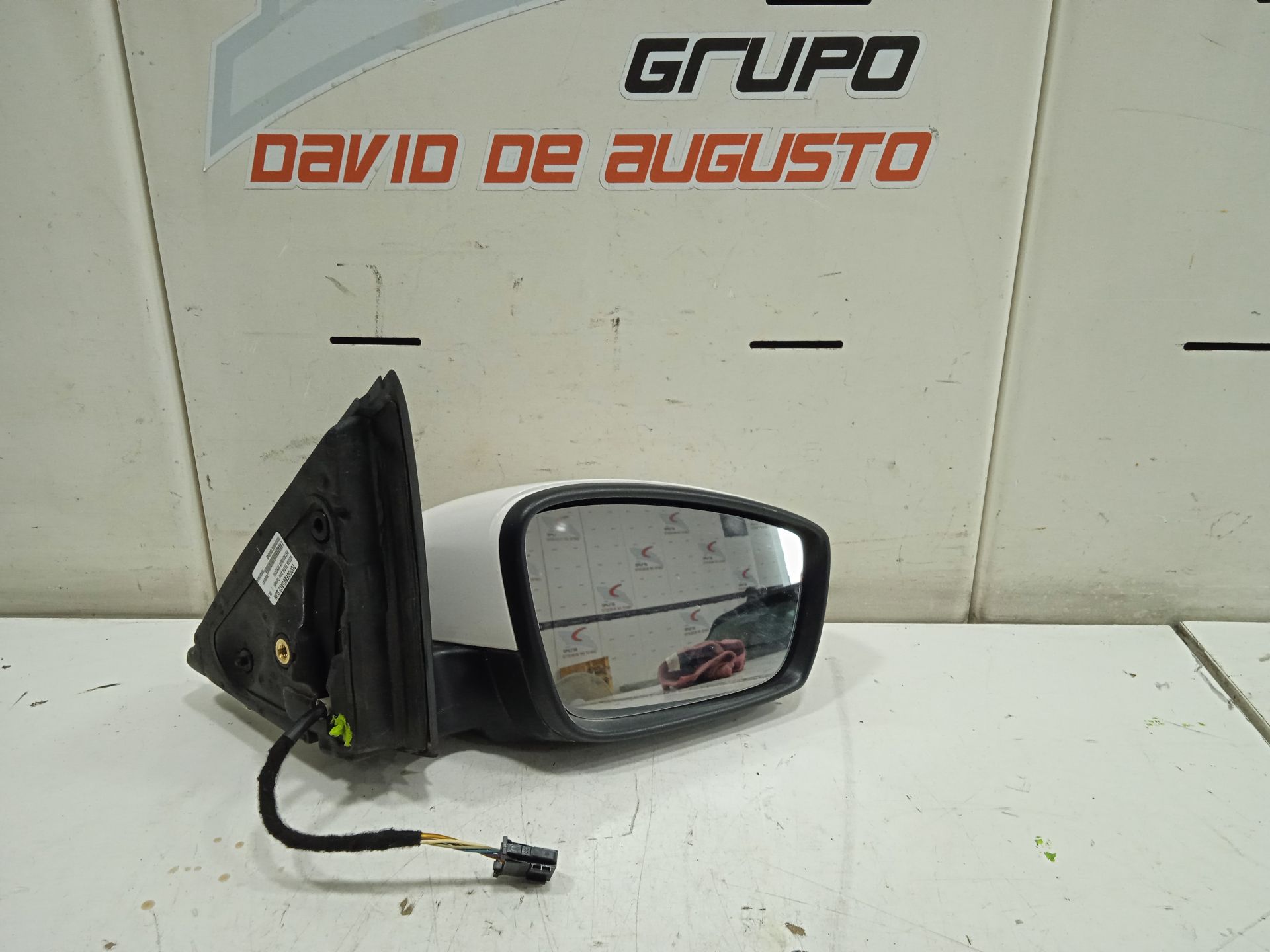 RETROVISOR DERECHO SKODA FABIA Color Concept