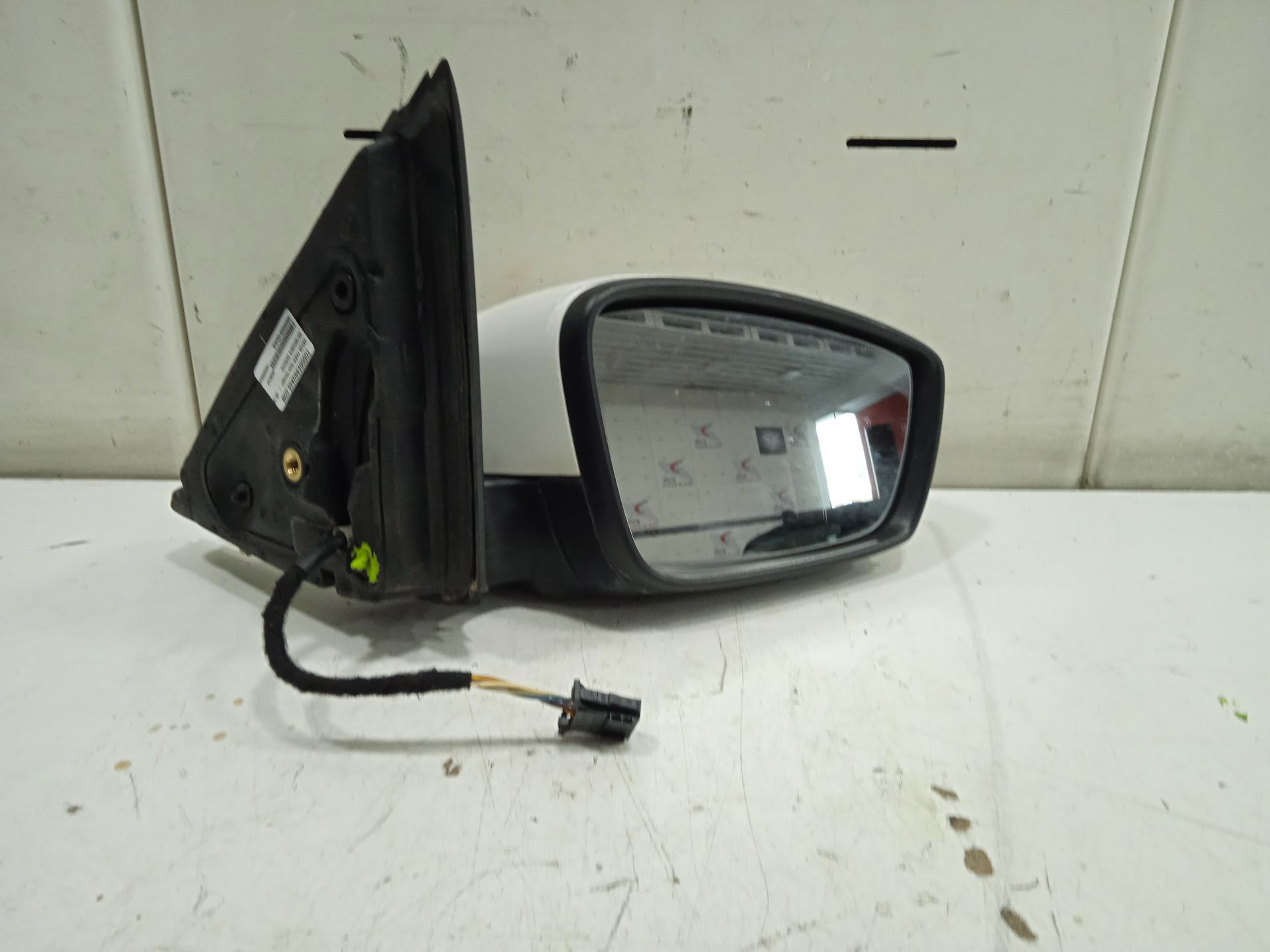 RETROVISOR DERECHO SKODA FABIA Color Concept