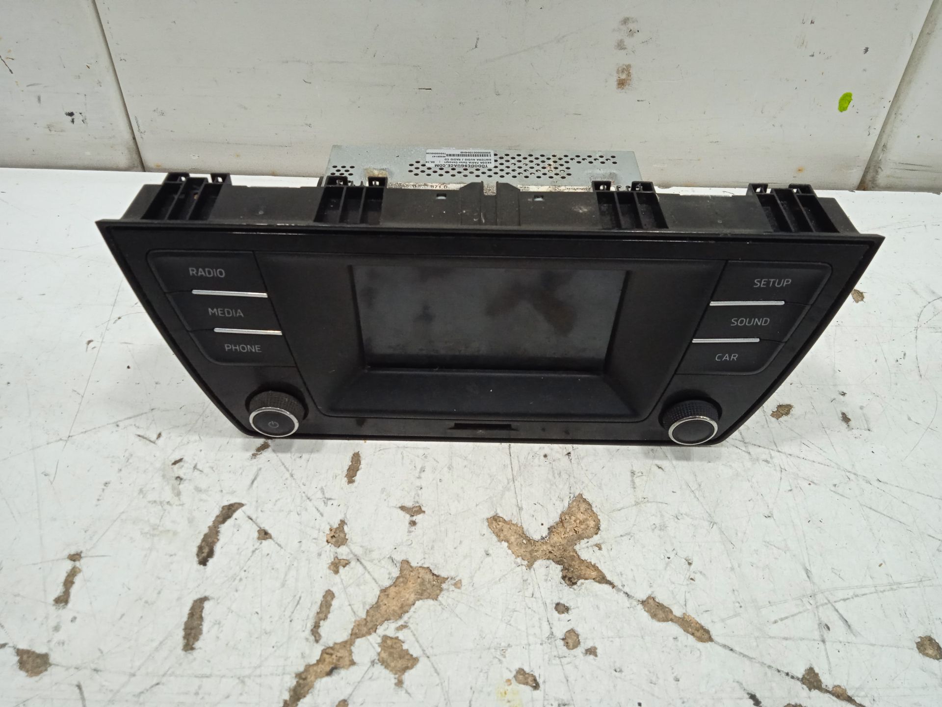 SISTEMA AUDIO / RADIO CD SKODA FABIA Color Concept