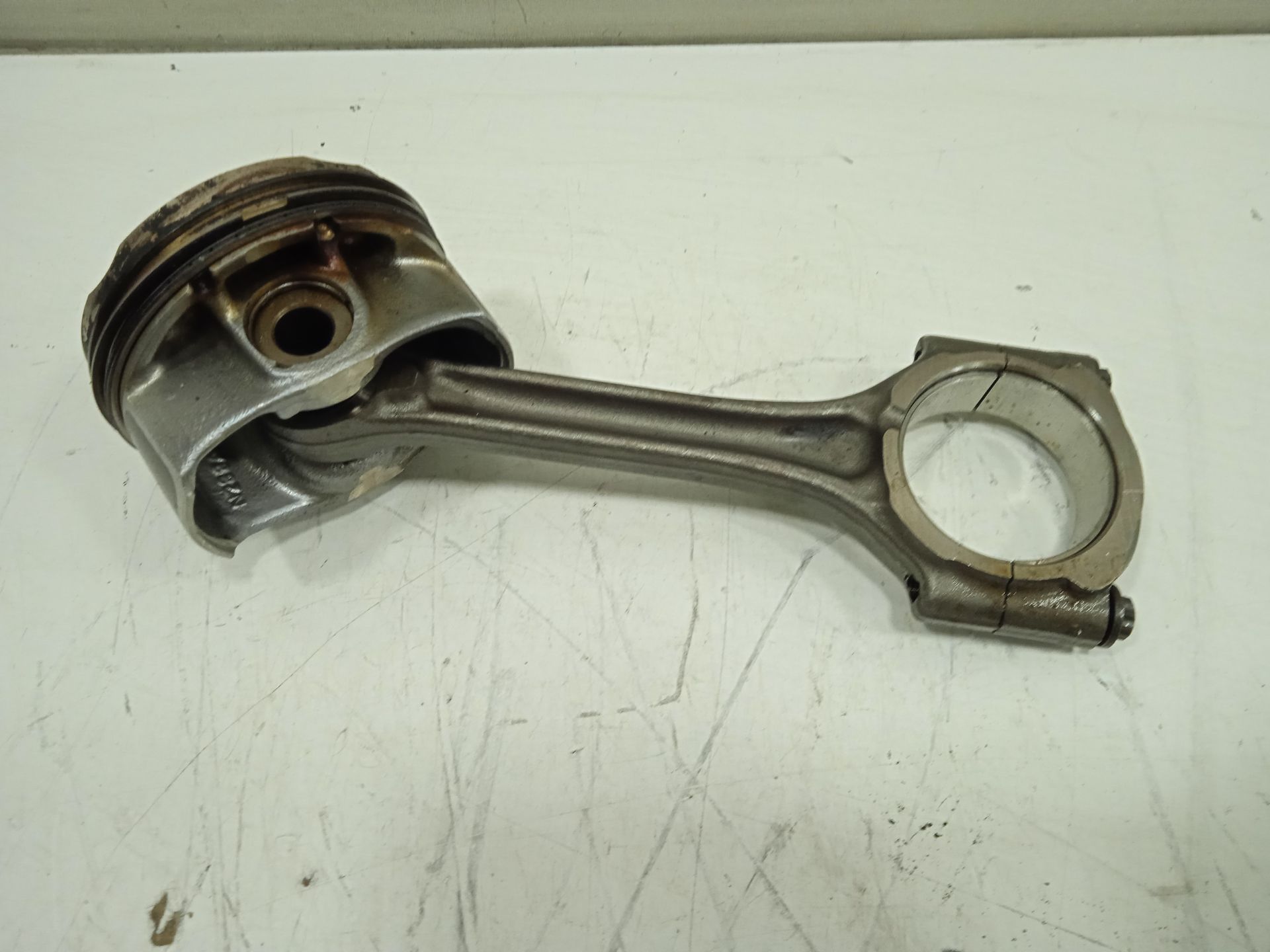PISTON Y BIELA PEUGEOT 308 Active   |   06.14 - 12.20