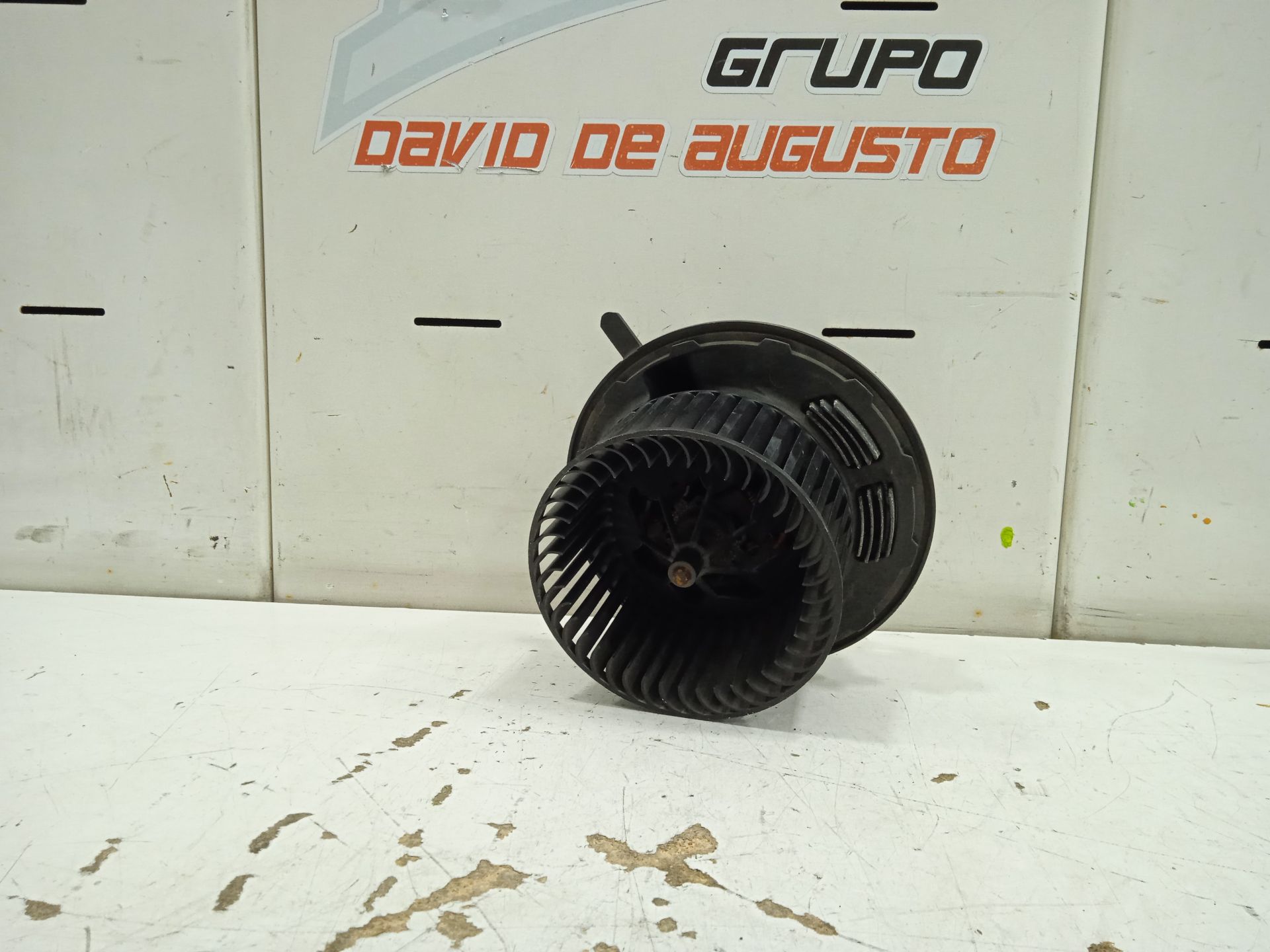 MOTOR CALEFACCION foto 2