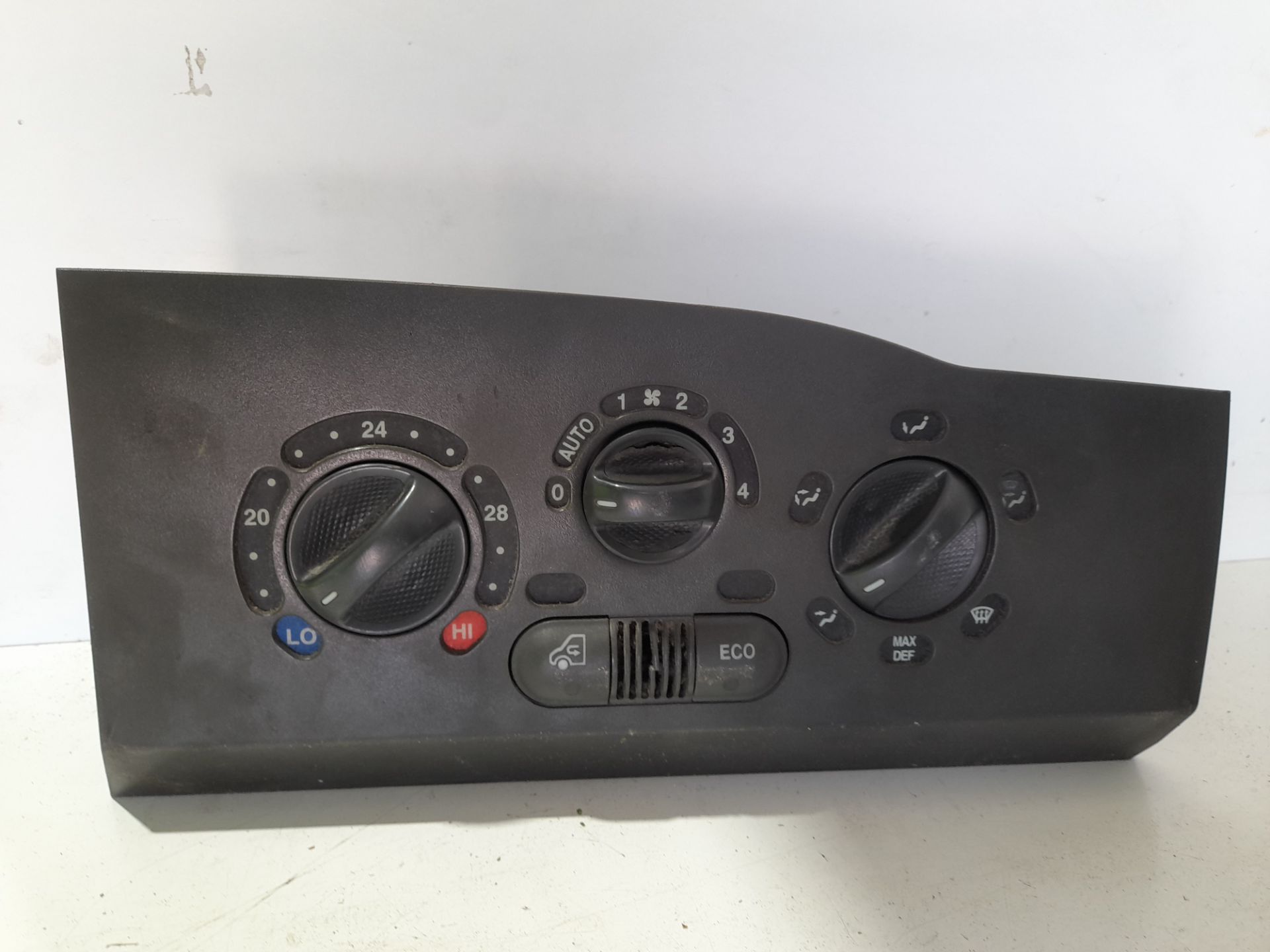 MANDO CALEFACCION / AIRE ACONDICIONADO IVECO DAILY CAJA ABIERTA / VOLQUETE 29 - L 12 Caja abierta