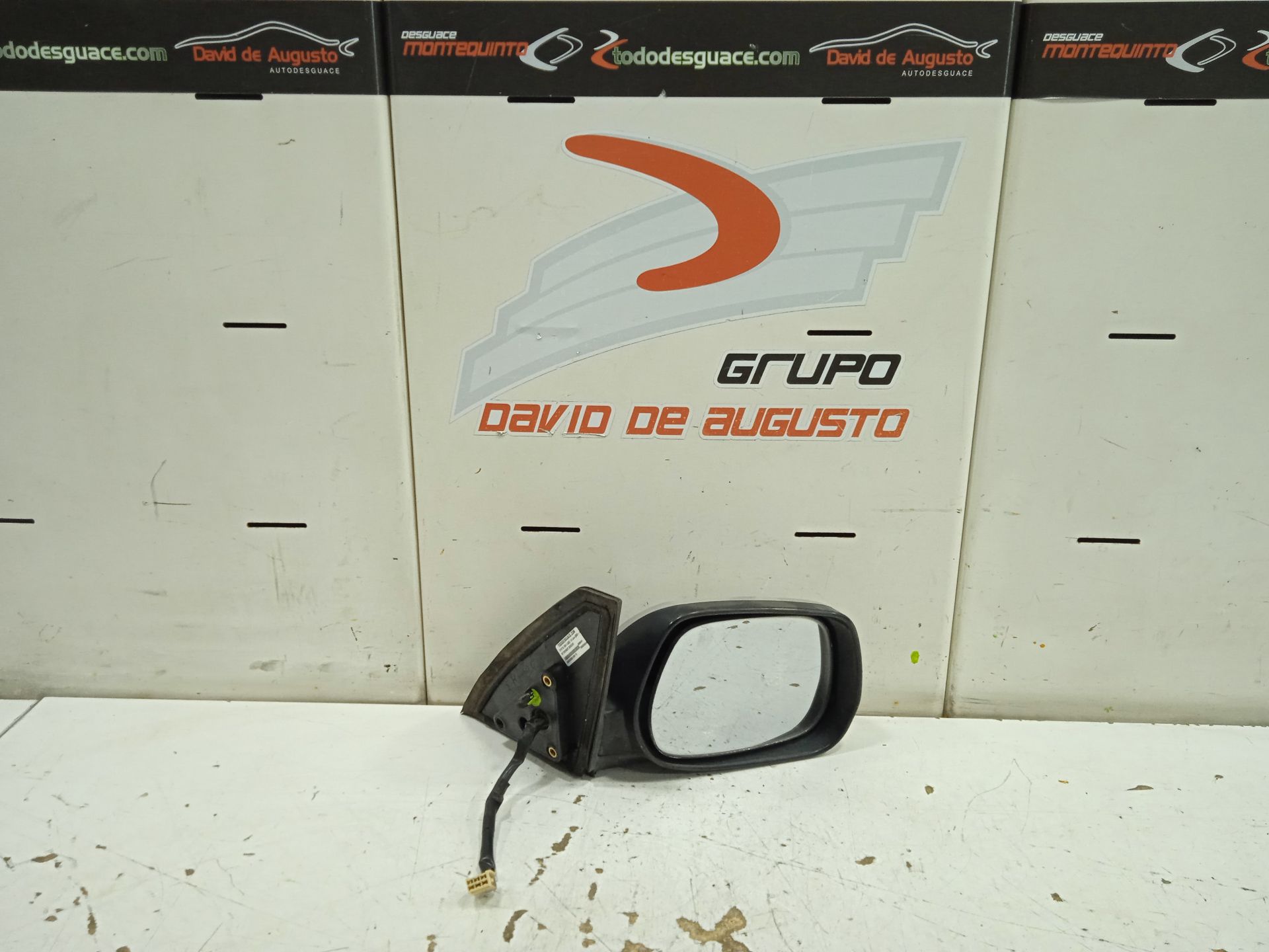 RETROVISOR DERECHO TOYOTA RAV 4 (A2) 1.8 Luna (2003->)