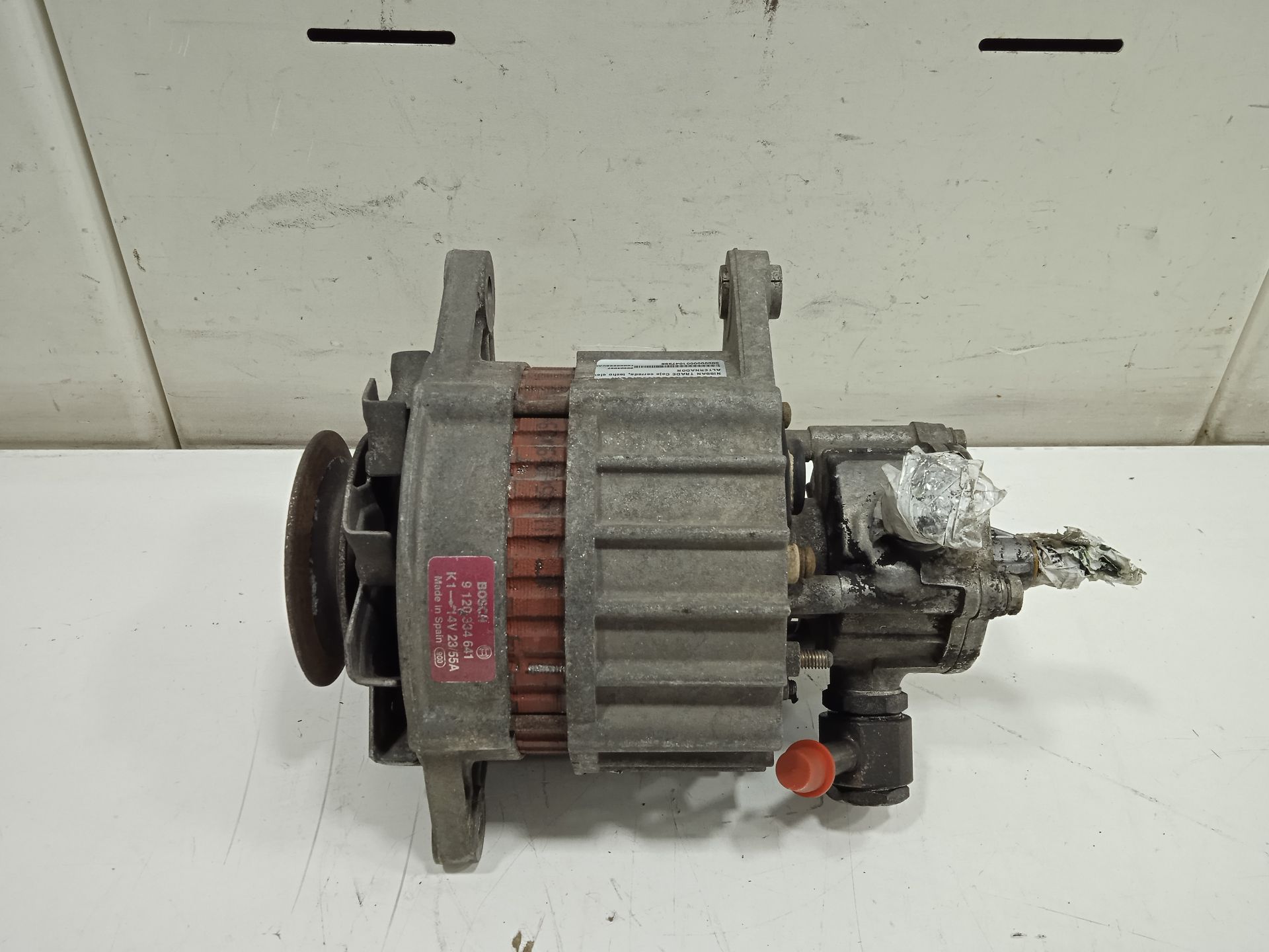 ALTERNADOR NISSAN TRADE Caja cerrada, techo elevado