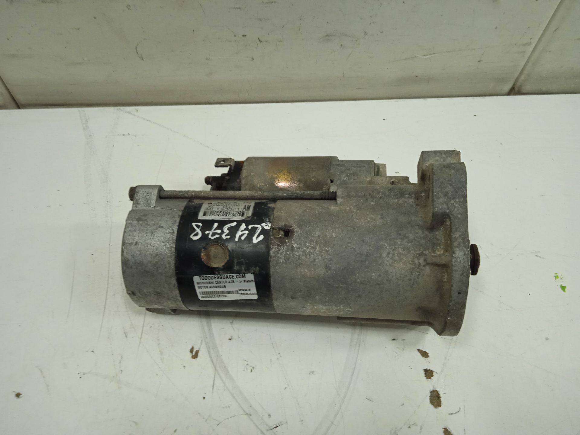MOTOR ARRANQUE MITSUBISHI CANTER 4.05 -> Plataforma 35 Cabina doble (Comfort)