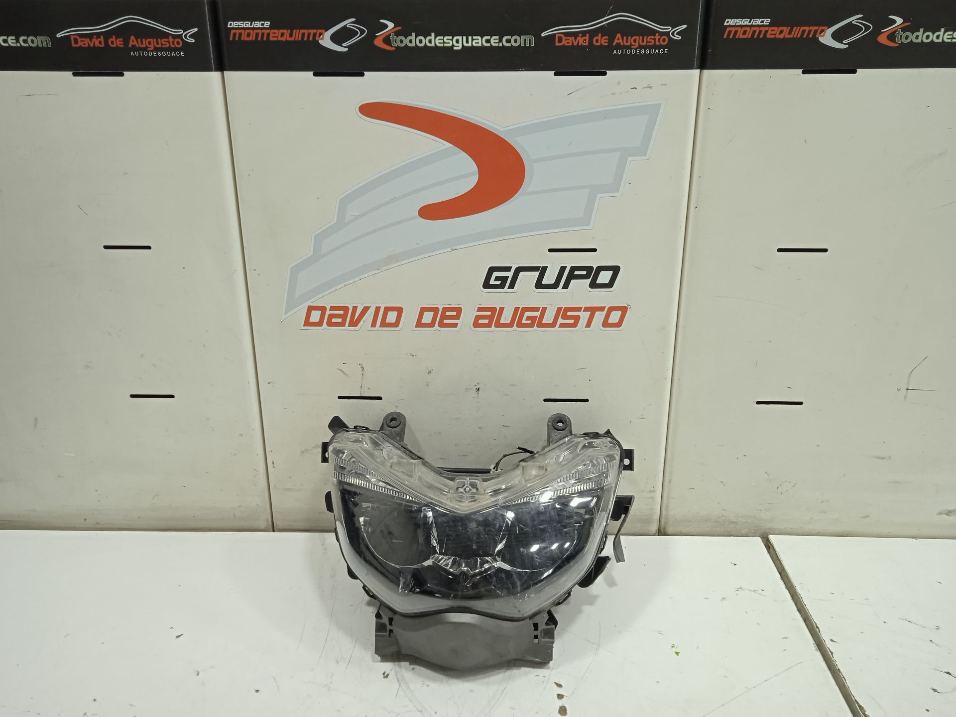 FARO DELANTERO YAMAHA NMAX NMAX 125