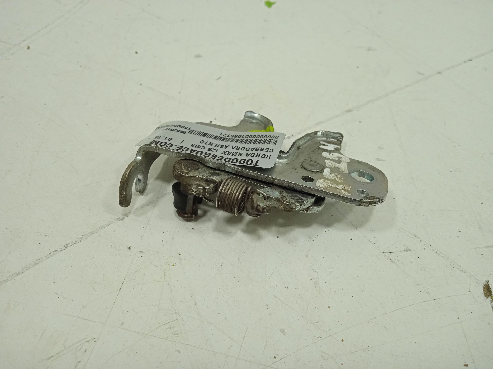 CERRADURA ASIENTO YAMAHA NMAX NMAX 125