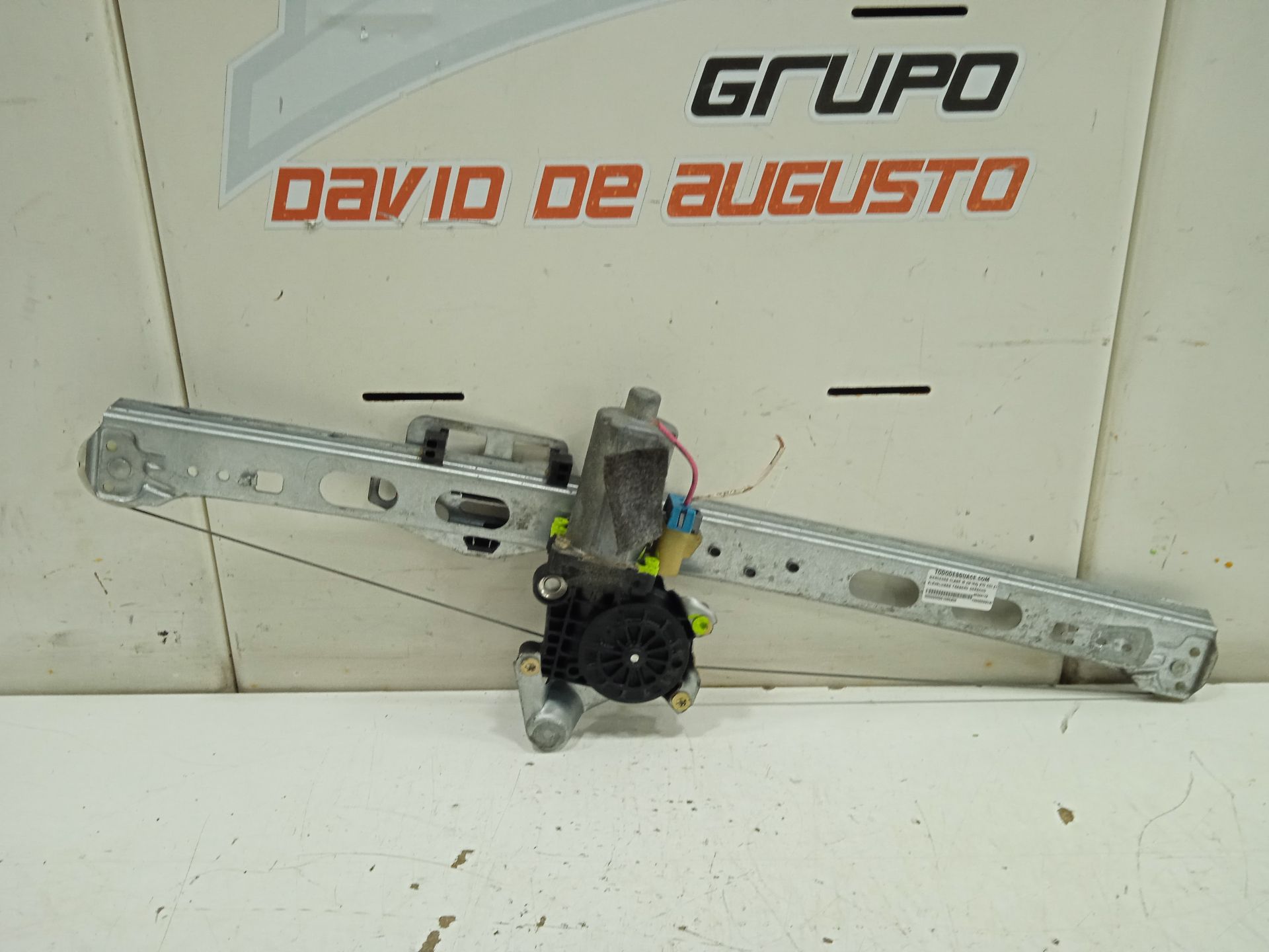 ELEVALUNAS TRASERO DERECHO MERCEDES-BENZ CLASE M (W163) 270 CDI (163.113)