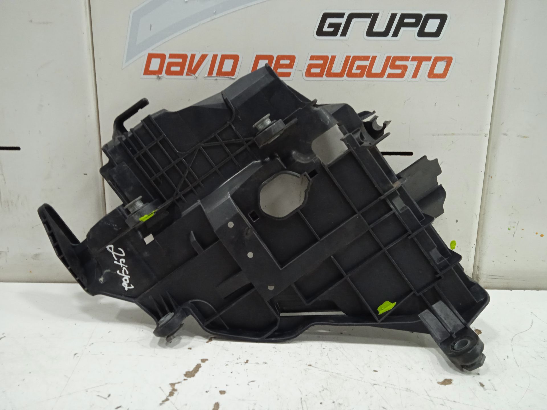 SOPORTE FARO IZQUIERDO foto 2