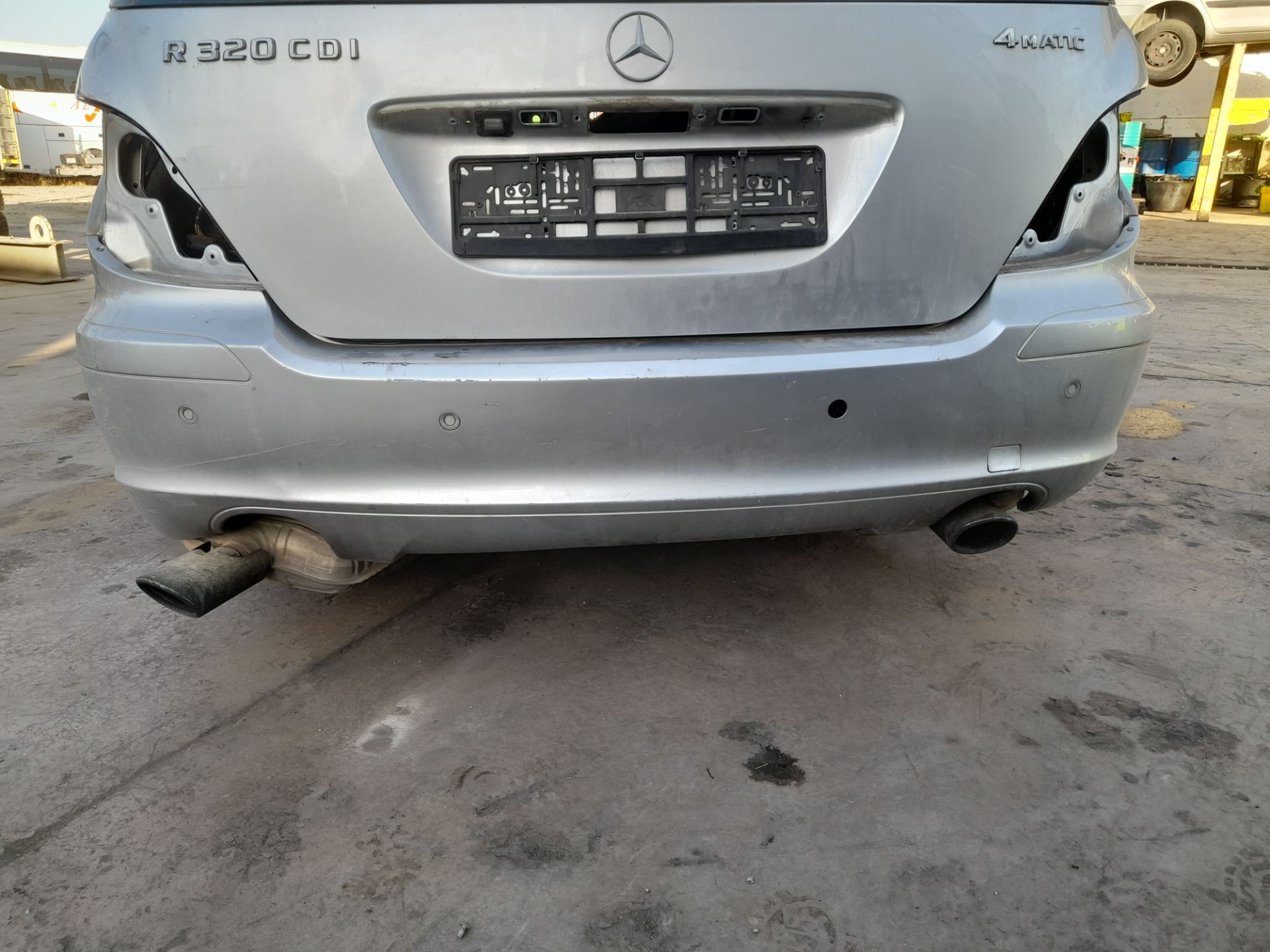 PARAGOLPES TRASERO MERCEDES-BENZ CLASE R (W251) 320 CDI (251.022)