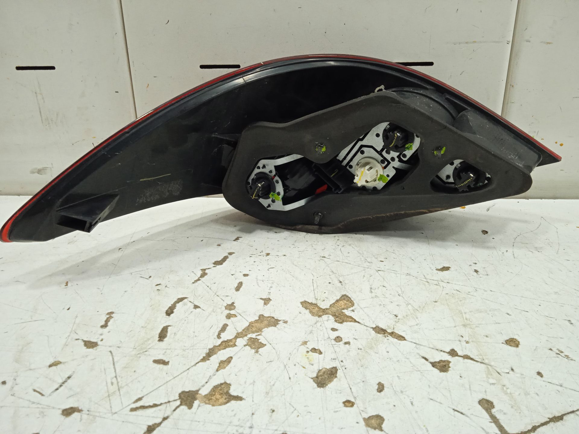 PILOTO TRASERO IZQUIERDO MERCEDES-BENZ CLASE R (W251) 320 CDI (251.022)
