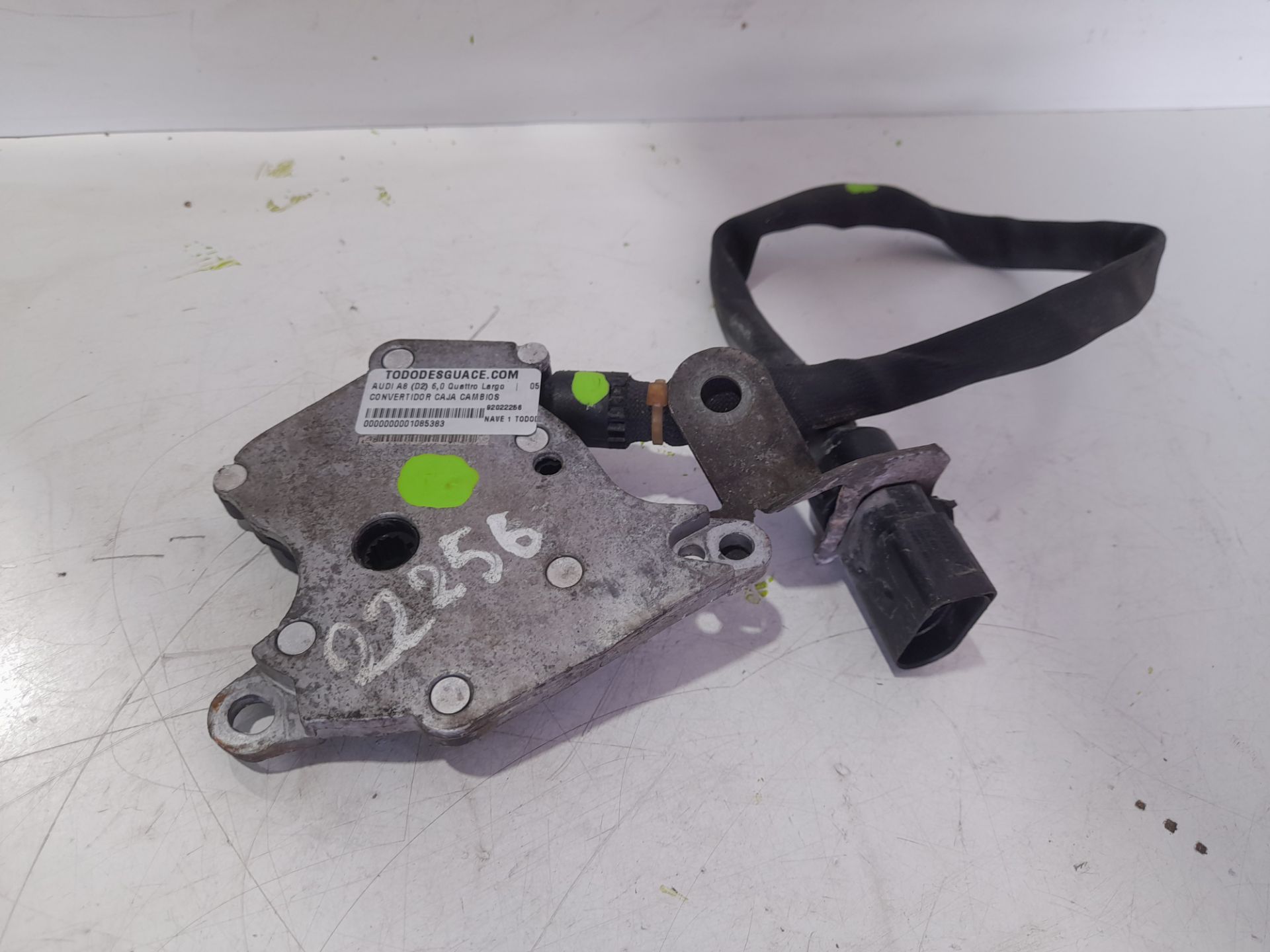 UNIDAD DE CONTROL CAJA DE CAMBIOS AUDI A8 (D2) *   |   0.94 - 0.99