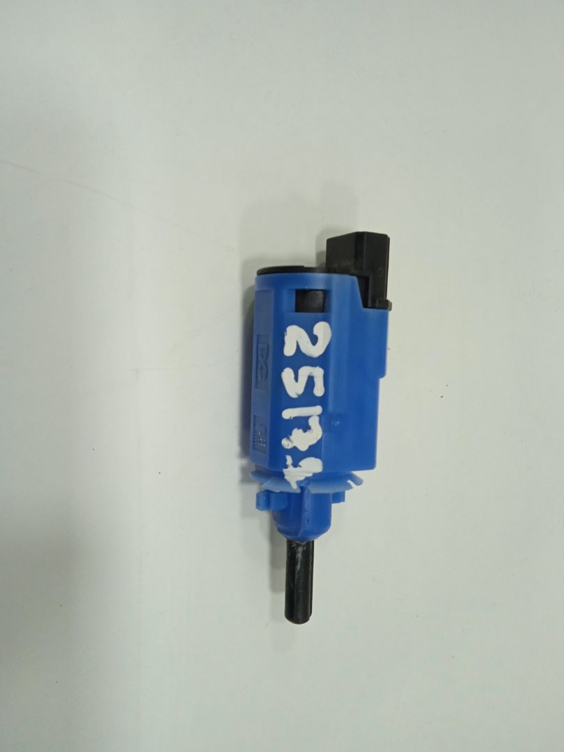 SENSOR PEDAL EMBRAGUE RENAULT CLIO IV Wolfnoir