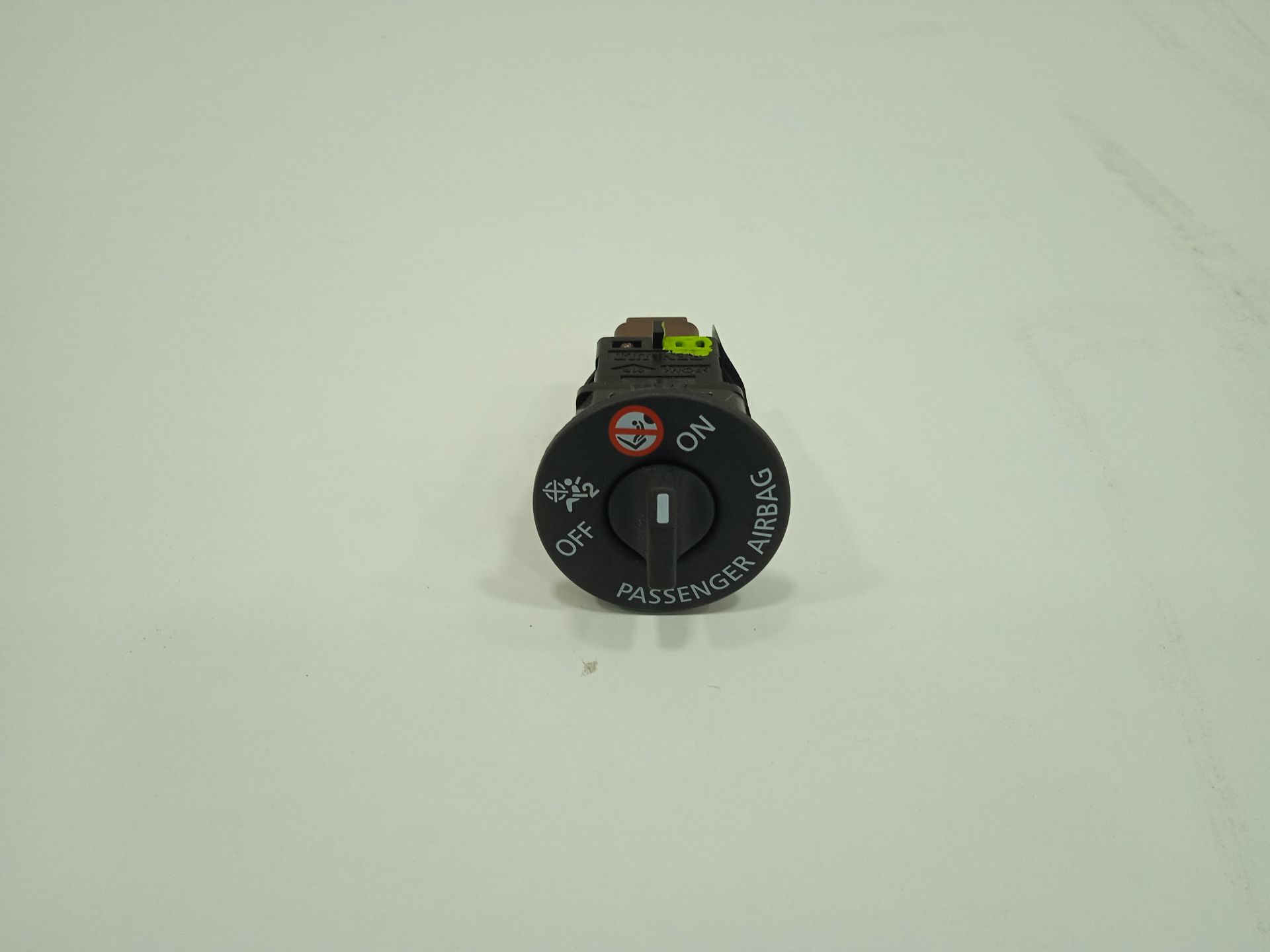 INTERRUPTOR AIRBAG RENAULT CLIO IV Wolfnoir
