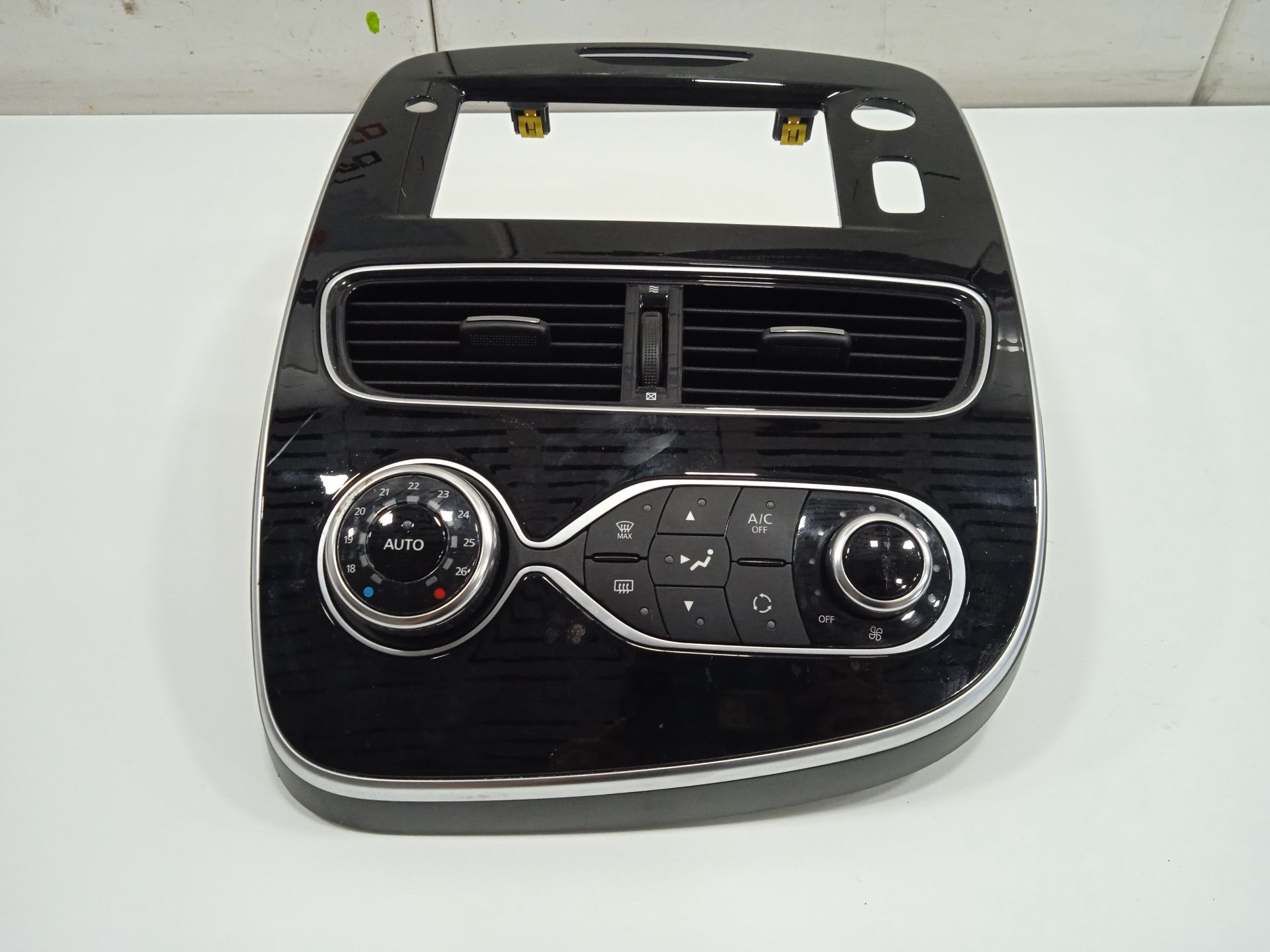 MOLDURA INTERIOR RENAULT CLIO IV Wolfnoir