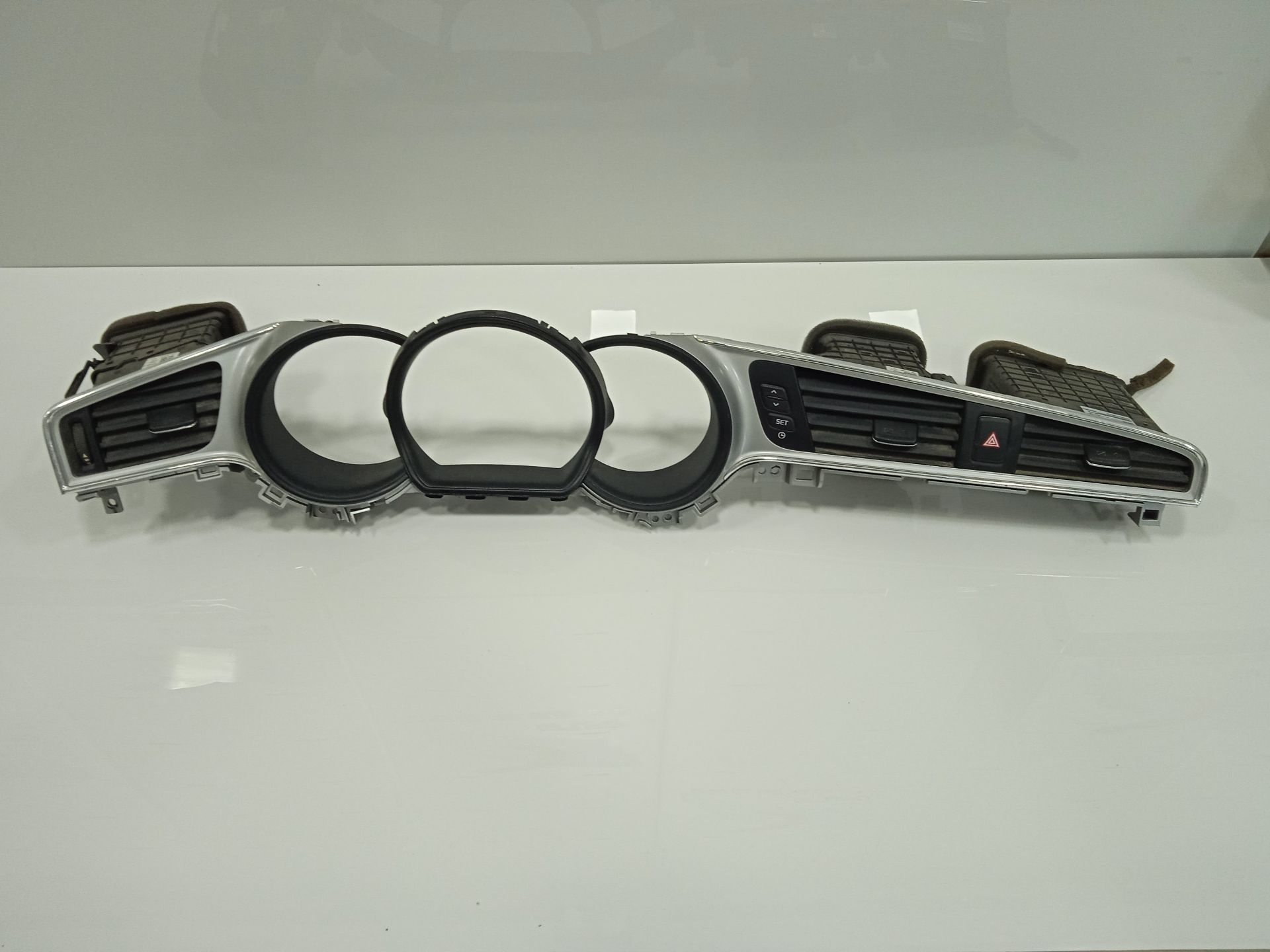 CARCASA CUADRO INSTRUMENTOS KIA CEE D Drive   |   08.15 - 12.18