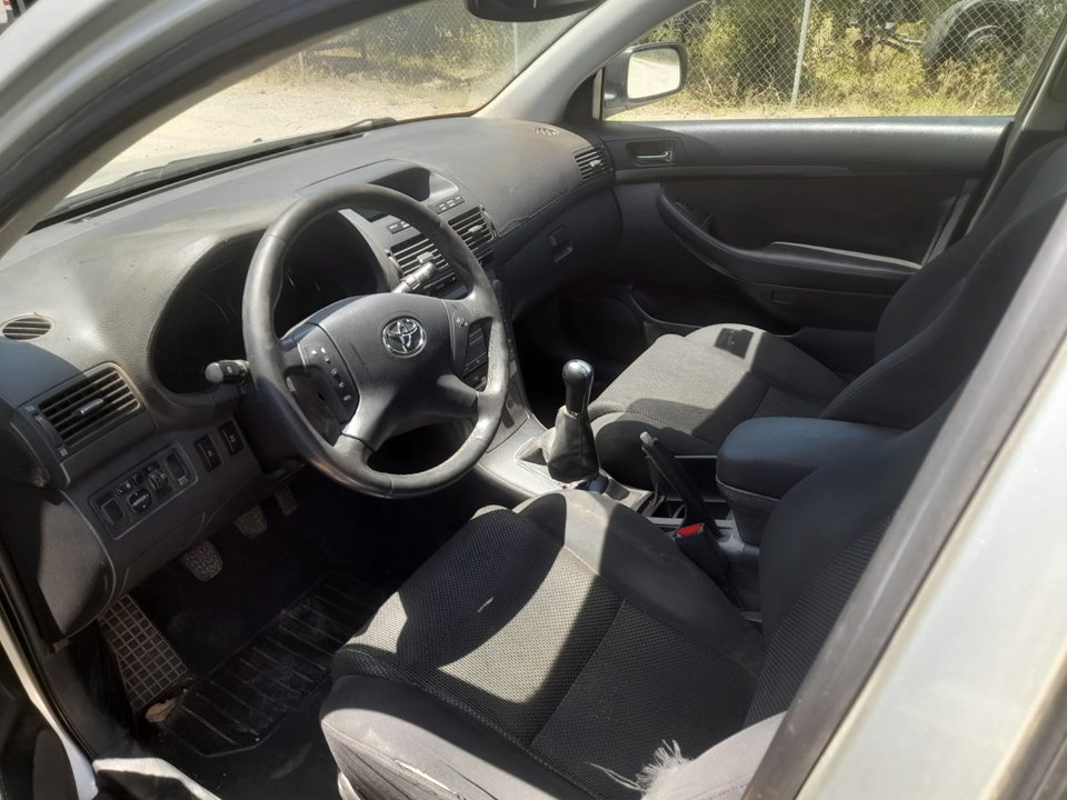 ANTIRROBO / LLAVE CONTACTO TOYOTA AVENSIS BERLINA (T25) 2.0 D4-D Executive Berlina (5-ptas.)