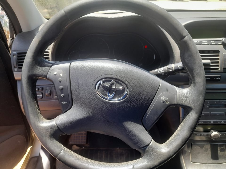 TOYOTA AVENSIS BERLINA (T25) 2.0 D4-D Executive Berlina (5-ptas.) Motor 2,0 Ltr. - 85 kW D-CAT