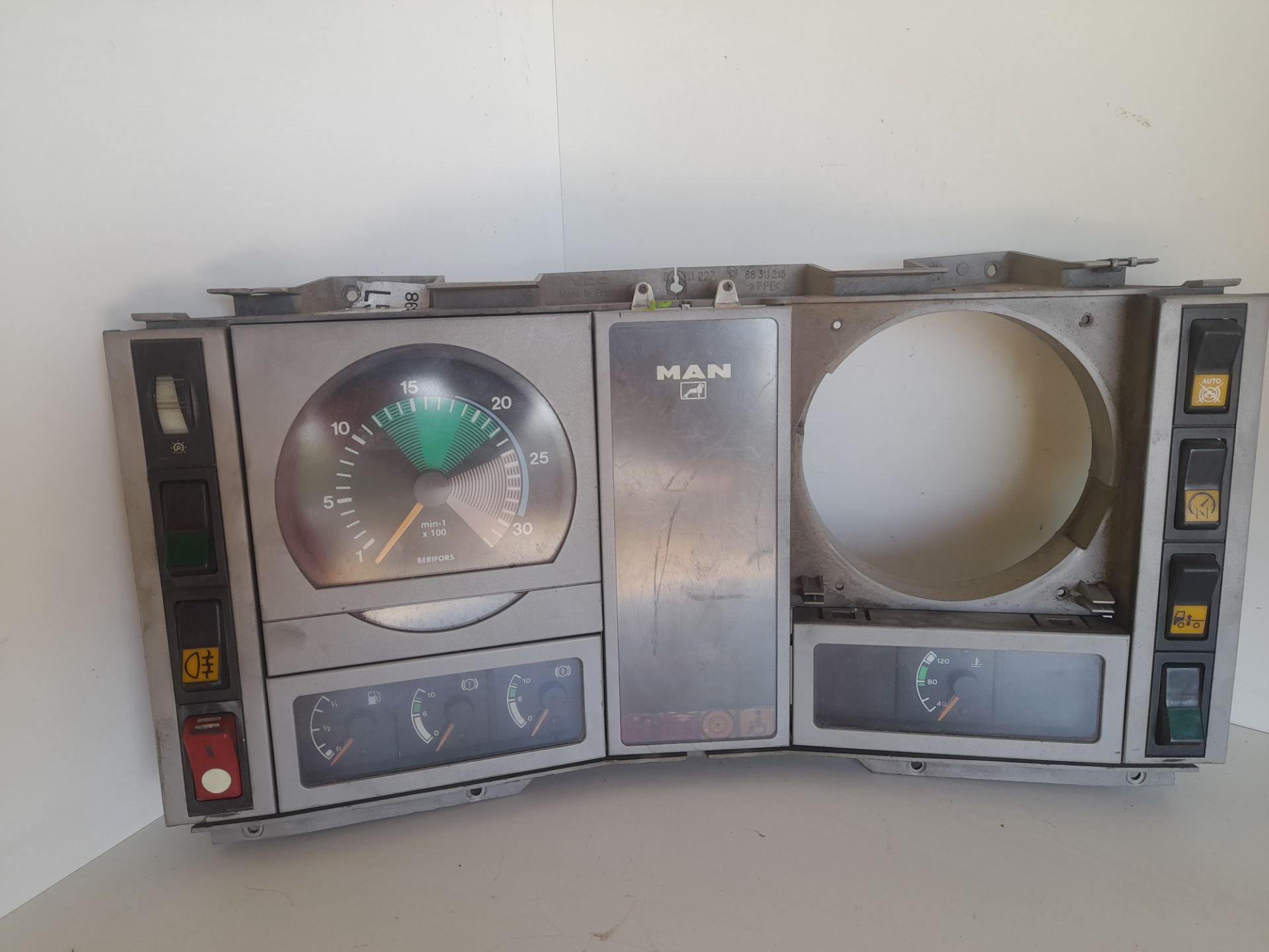 CUADRO INSTRUMENTOS MAN L 2000 EVOLUTION L 2000  FG   LLC M (Largura mediana)