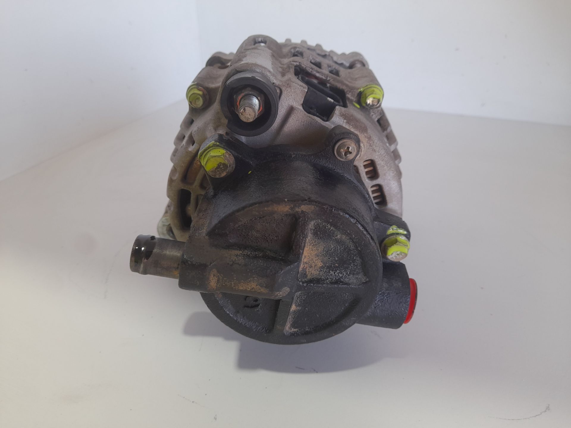 ALTERNADOR foto 3
