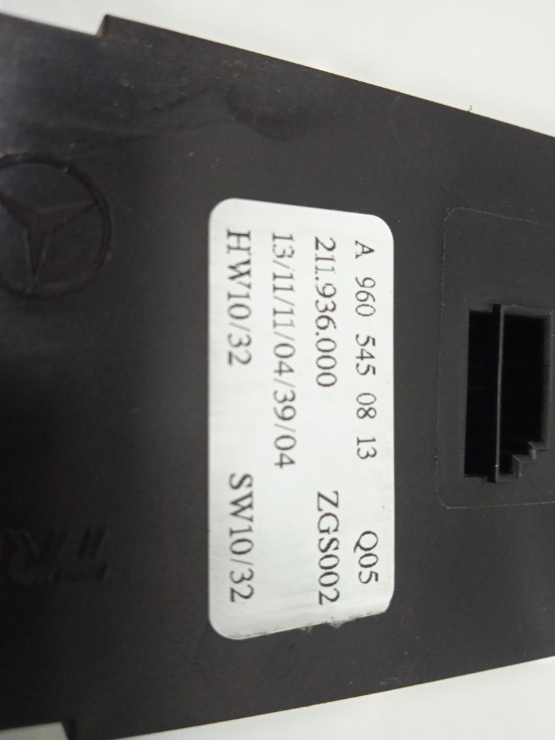 MANDO ELEVALUNAS DELANTERO IZQUIERDO MERCEDES-BENZ ACTROS BM 963.XXX 2-ACHSER 18XX 4x2 Sattelzugmaschine L BigSpace