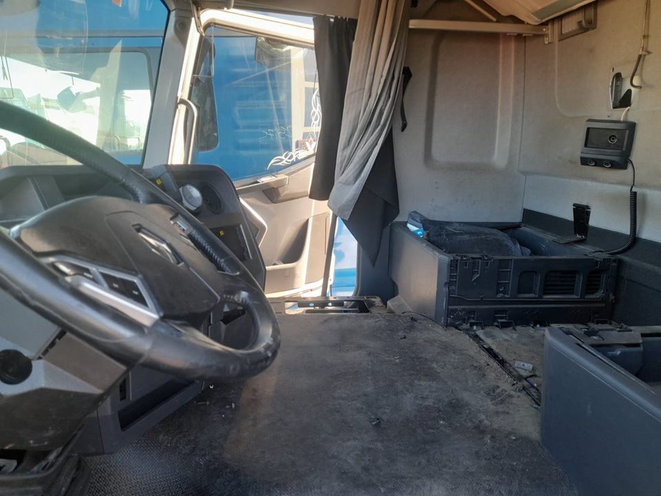 CABINA COMPLETA RENAULT T 520 HIGHCAB T4X2