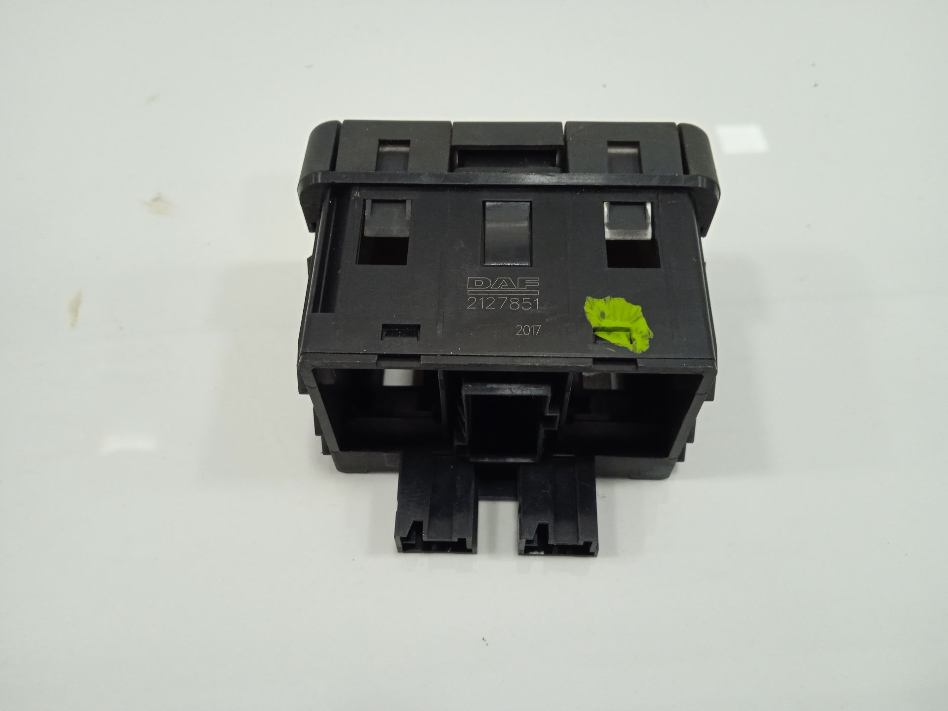 MANDO BLOQUEO PUERTAS DAF SERIE XF EURO 6 4x2 Fahrgestell Comfort Cab