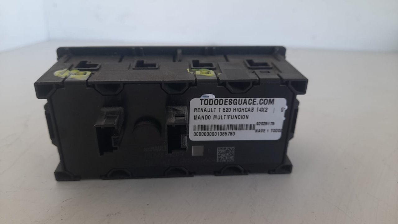 MANDO MULTIFUNCION RENAULT T 520 HIGHCAB T4X2