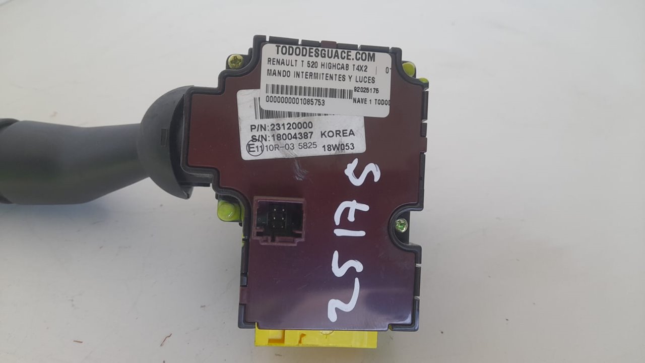 MANDO INTERMITENTES Y LUCES RENAULT T 520 HIGHCAB T4X2