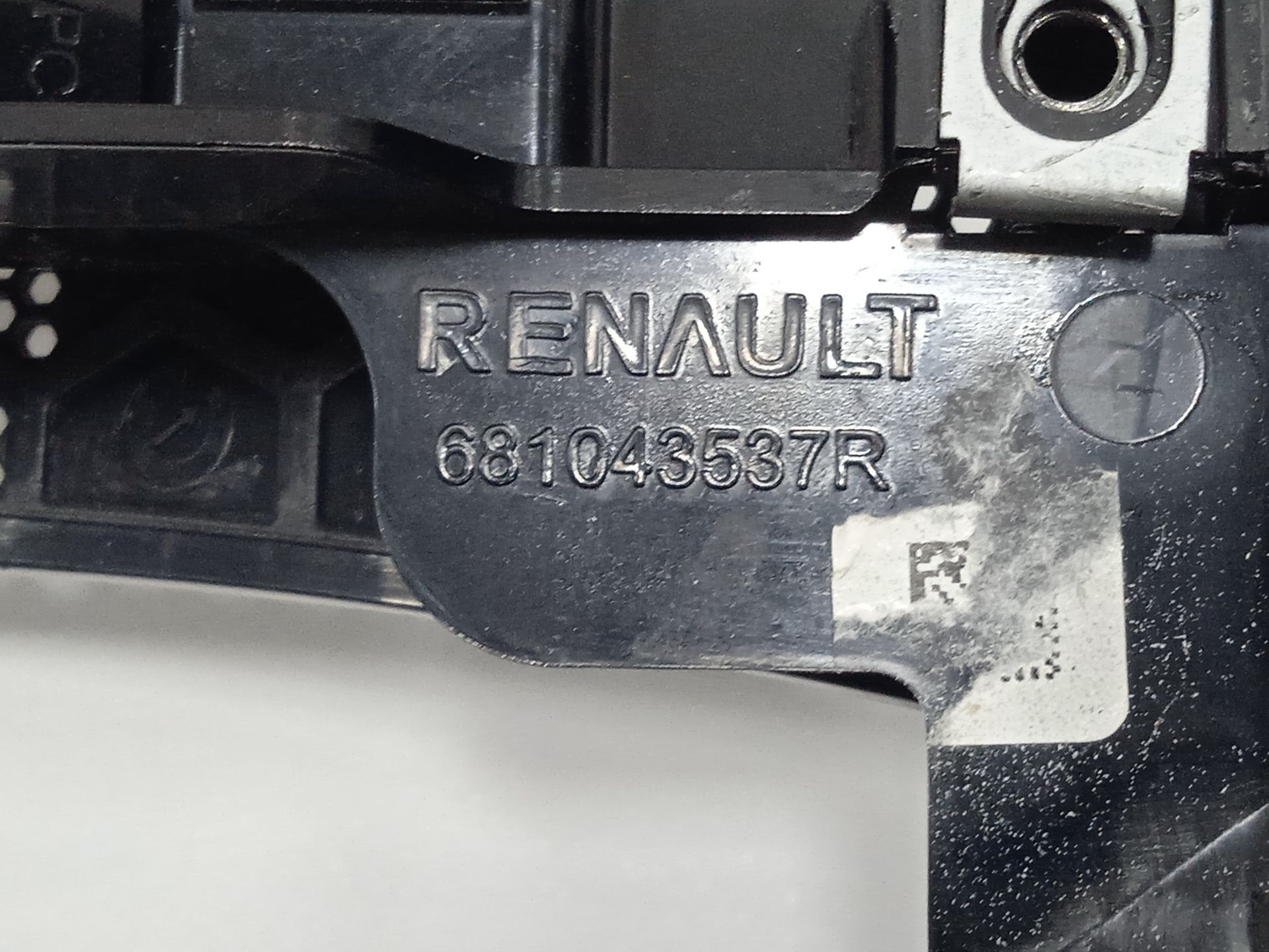 CARCASA CENTRAL DE RADIO Y CLIMA RENAULT CLIO IV Wolfnoir